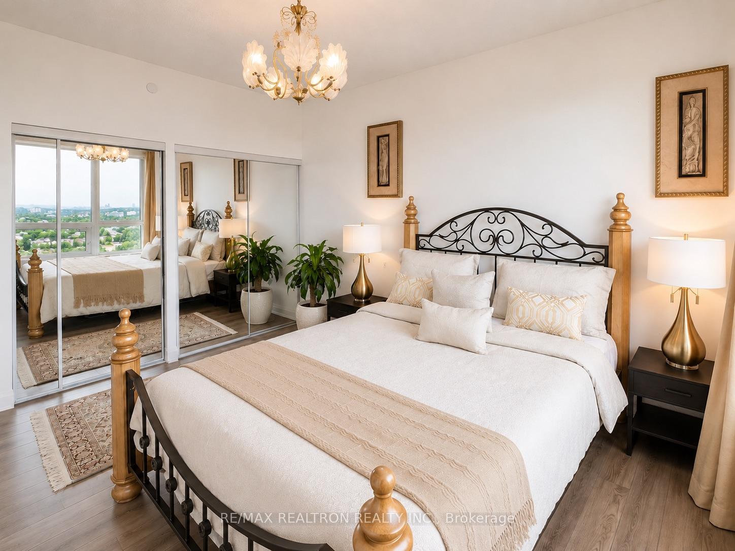 Photo 10 of Unit 1904, 7890 Bathurst Street, Vaughan, Beverley Glen — HOMEH