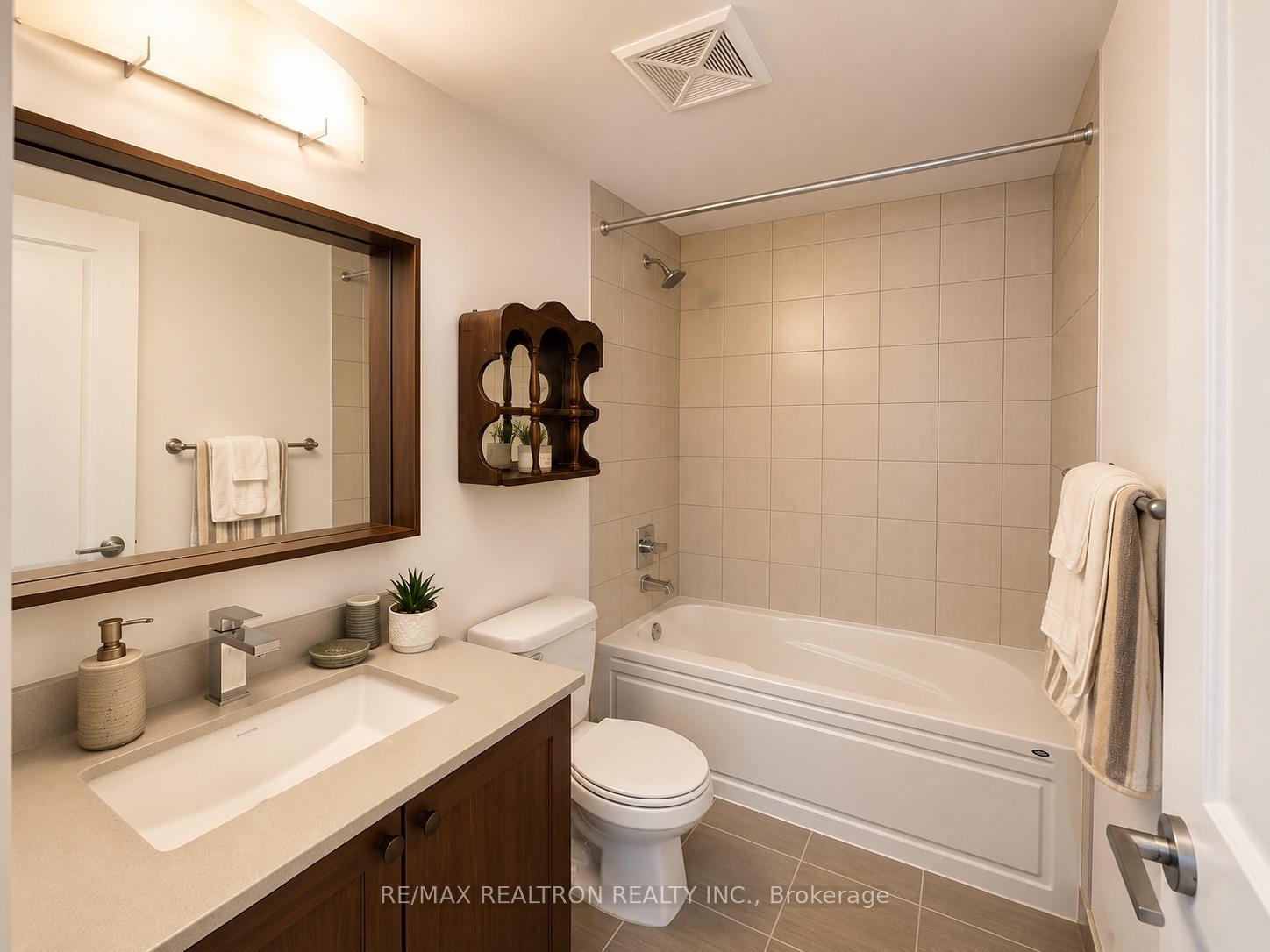 Photo 13 of Unit 1904, 7890 Bathurst Street, Vaughan, Beverley Glen — HOMEH