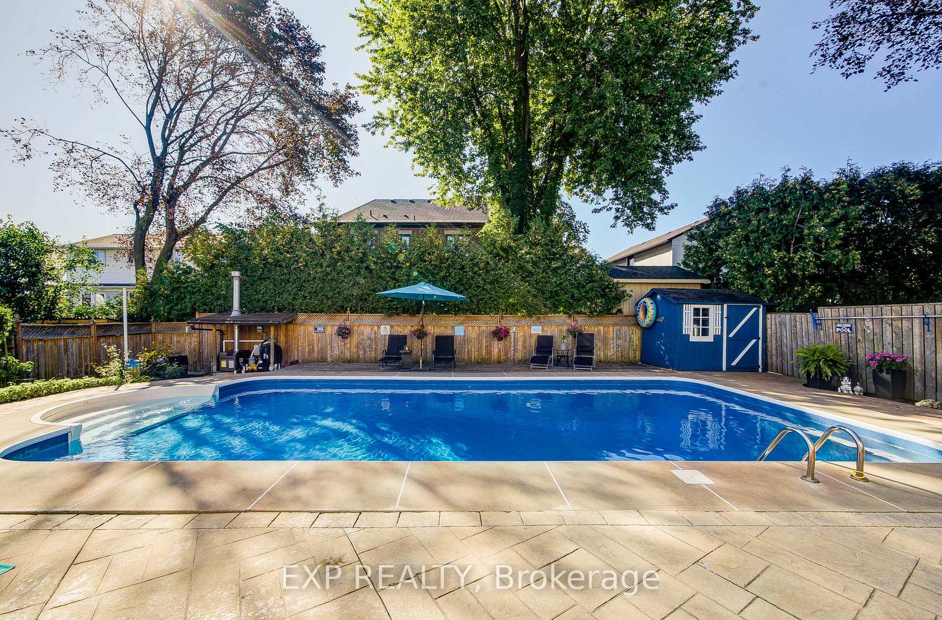 Photo 6 of 17 Rustywood Drive, North York, Parkwoods-Donalda — HOMEH