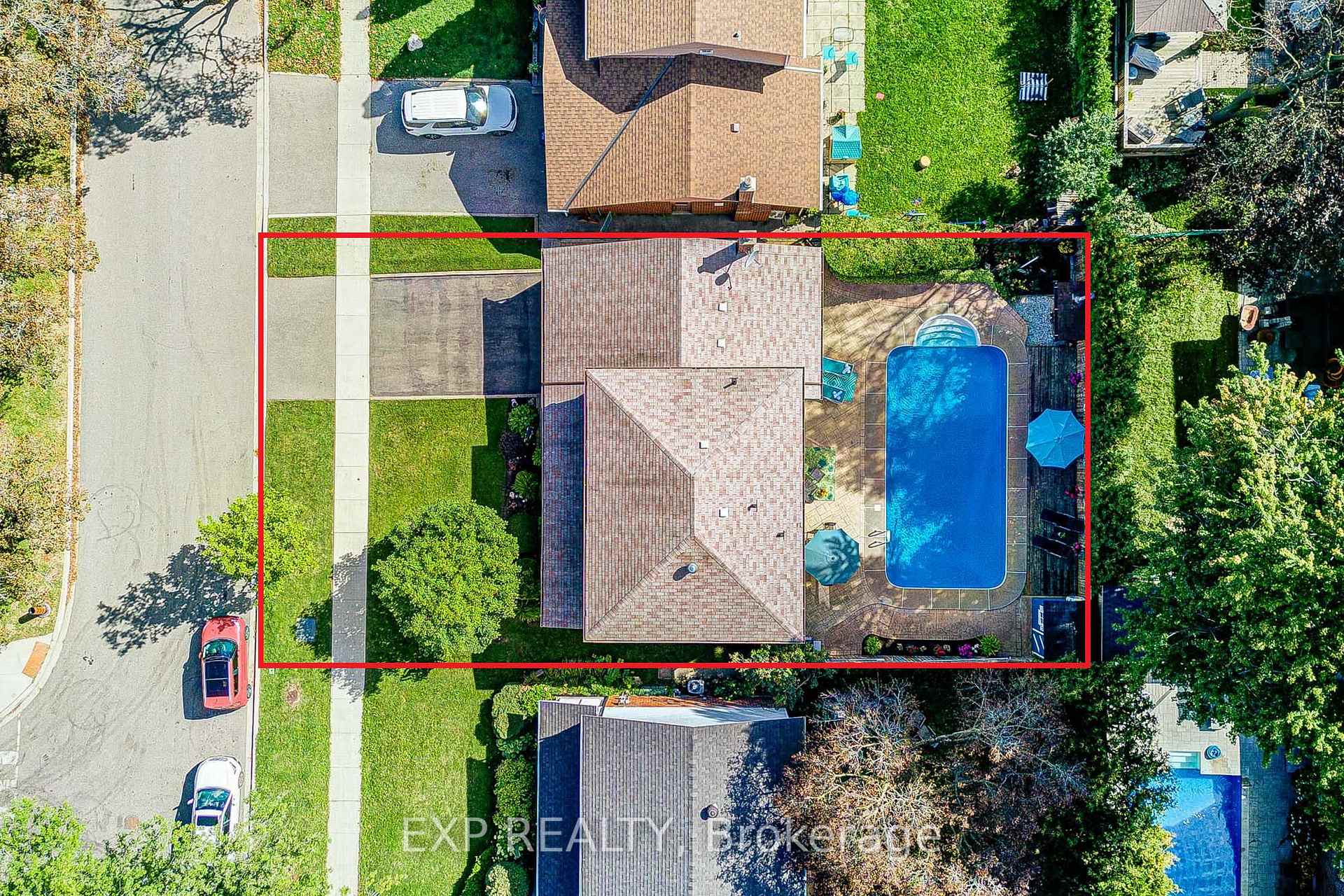 Photo 9 of 17 Rustywood Drive, North York, Parkwoods-Donalda — HOMEH