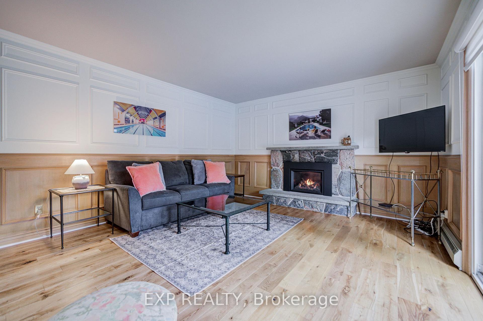 Photo 22 of 17 Rustywood Drive, North York, Parkwoods-Donalda — HOMEH