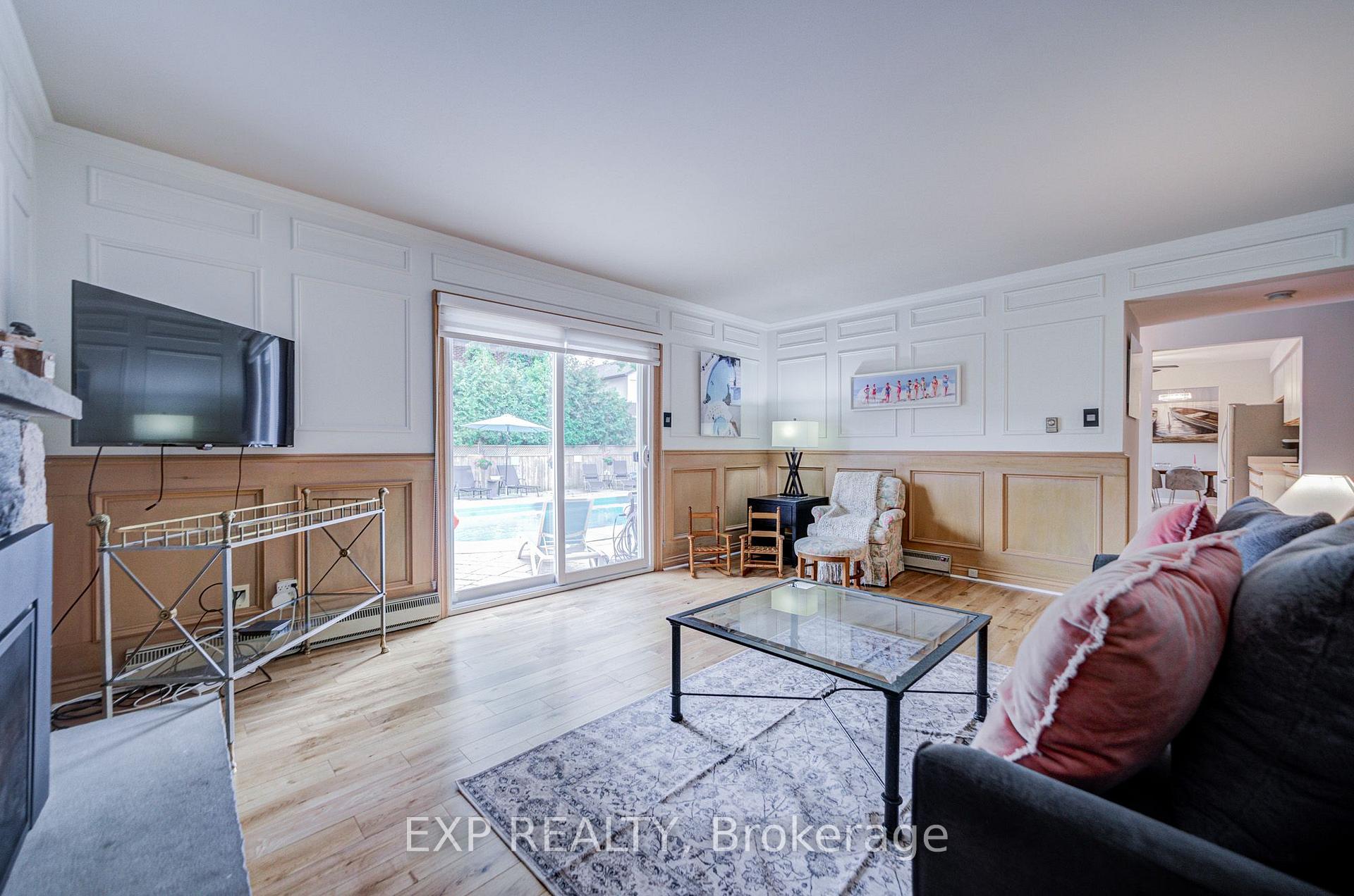 Photo 25 of 17 Rustywood Drive, North York, Parkwoods-Donalda — HOMEH