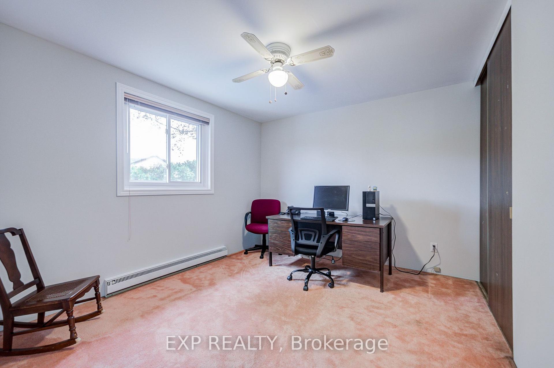 Photo 35 of 17 Rustywood Drive, North York, Parkwoods-Donalda — HOMEH