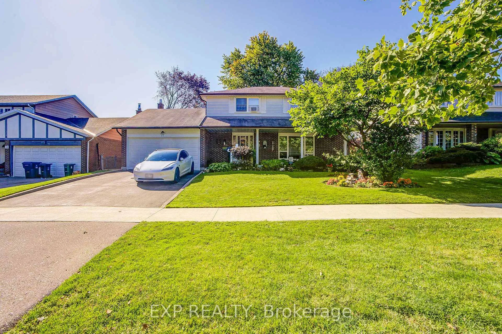 Photo 55 of 17 Rustywood Drive, North York, Parkwoods-Donalda — HOMEH