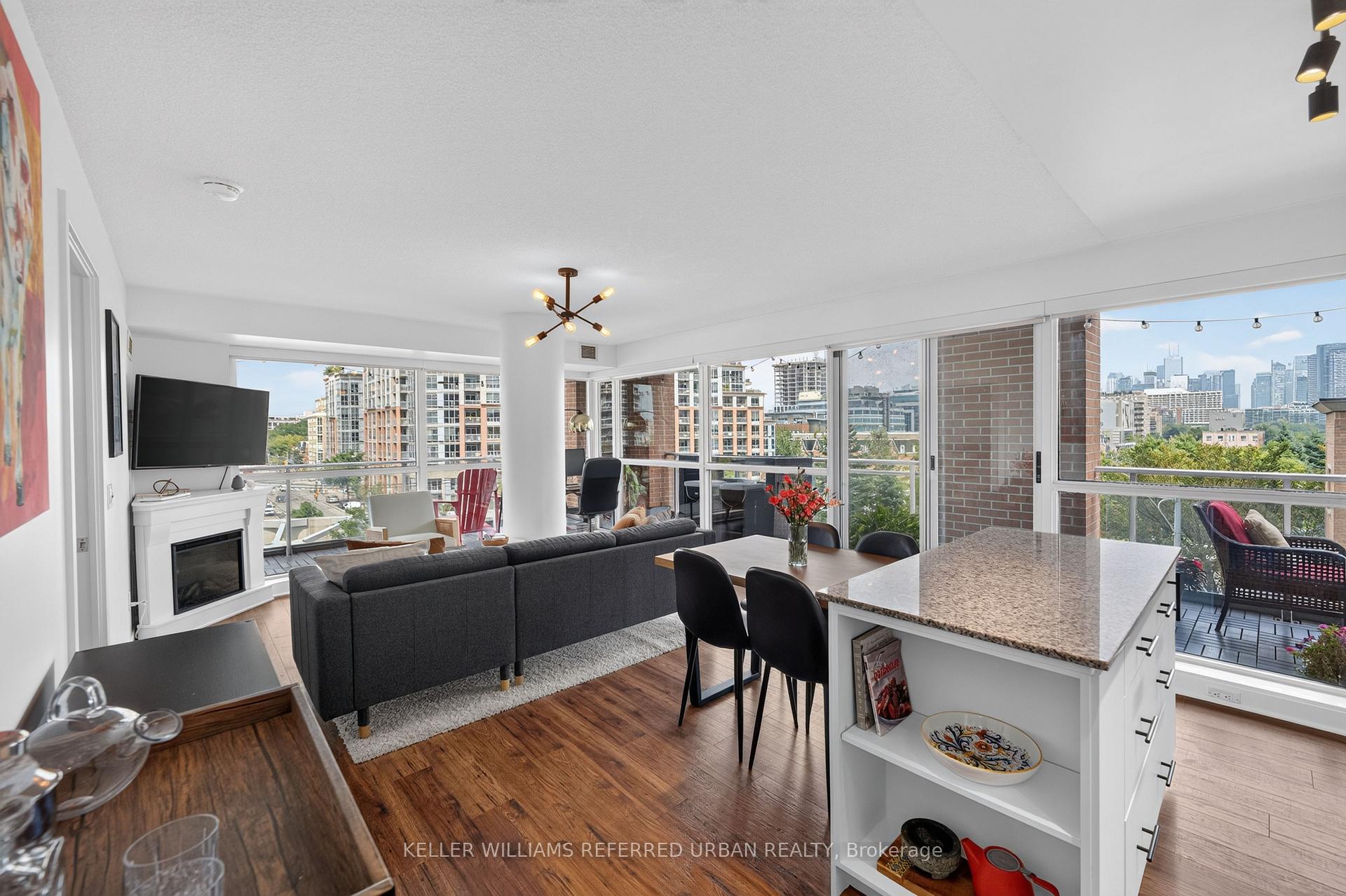 Photo 5 of Unit 304, 80 Western Battery Road, Toronto, Niagara — HOMEH