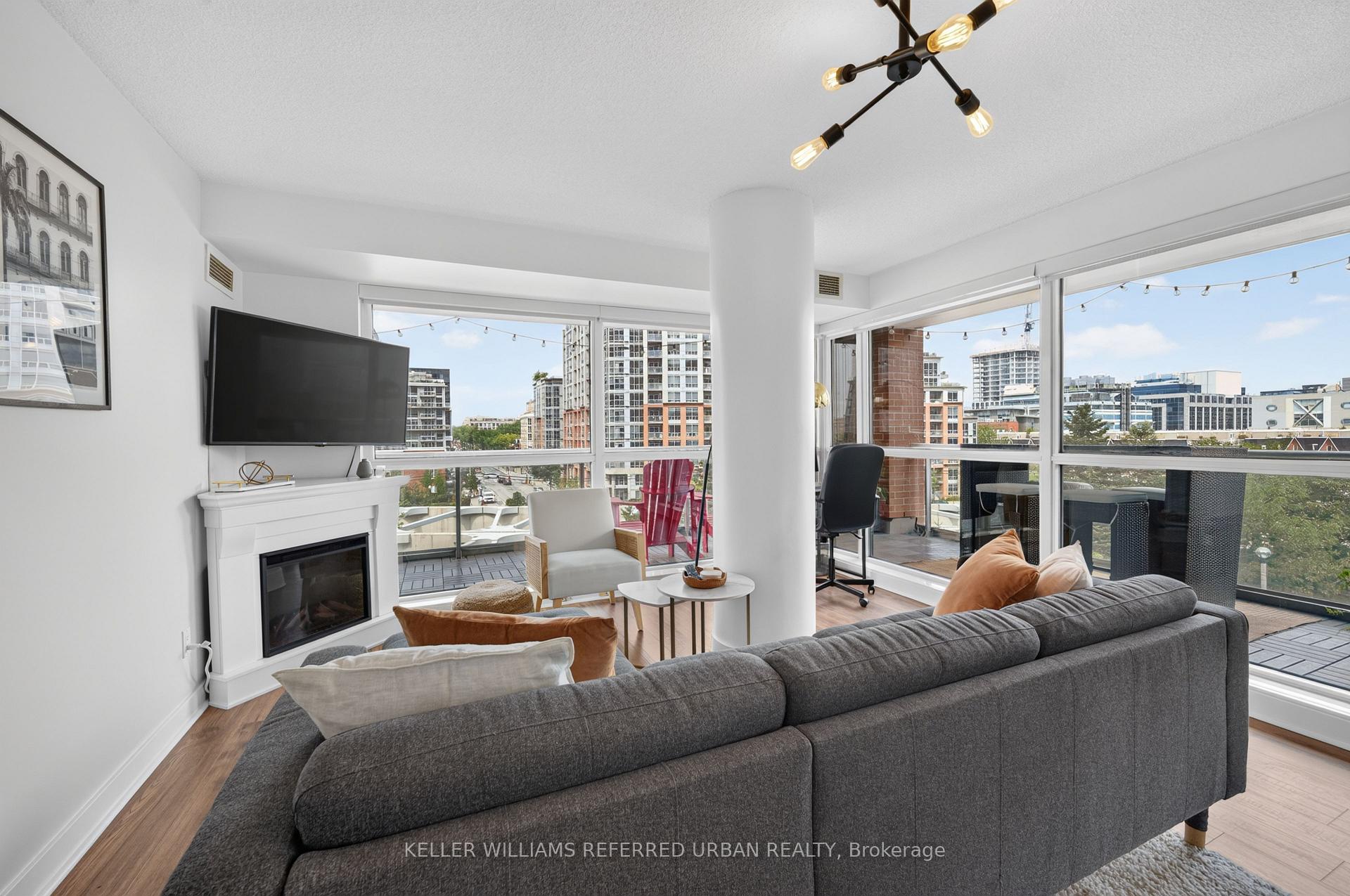 Photo 7 of Unit 304, 80 Western Battery Road, Toronto, Niagara — HOMEH