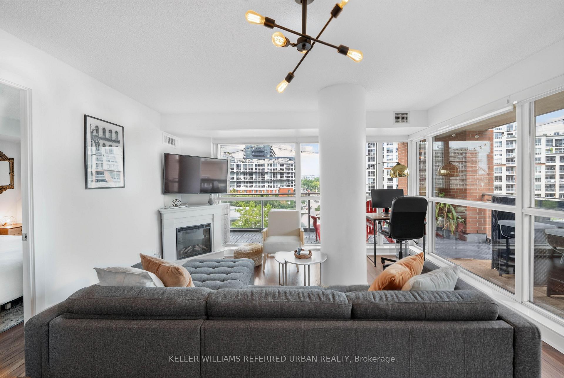 Photo 8 of Unit 304, 80 Western Battery Road, Toronto, Niagara — HOMEH