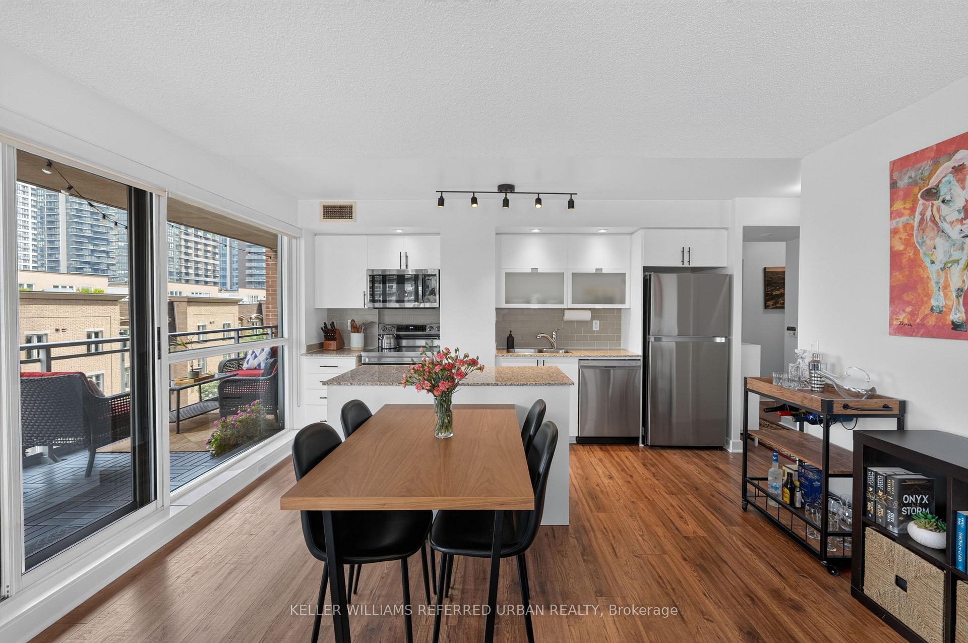 Photo 14 of Unit 304, 80 Western Battery Road, Toronto, Niagara — HOMEH