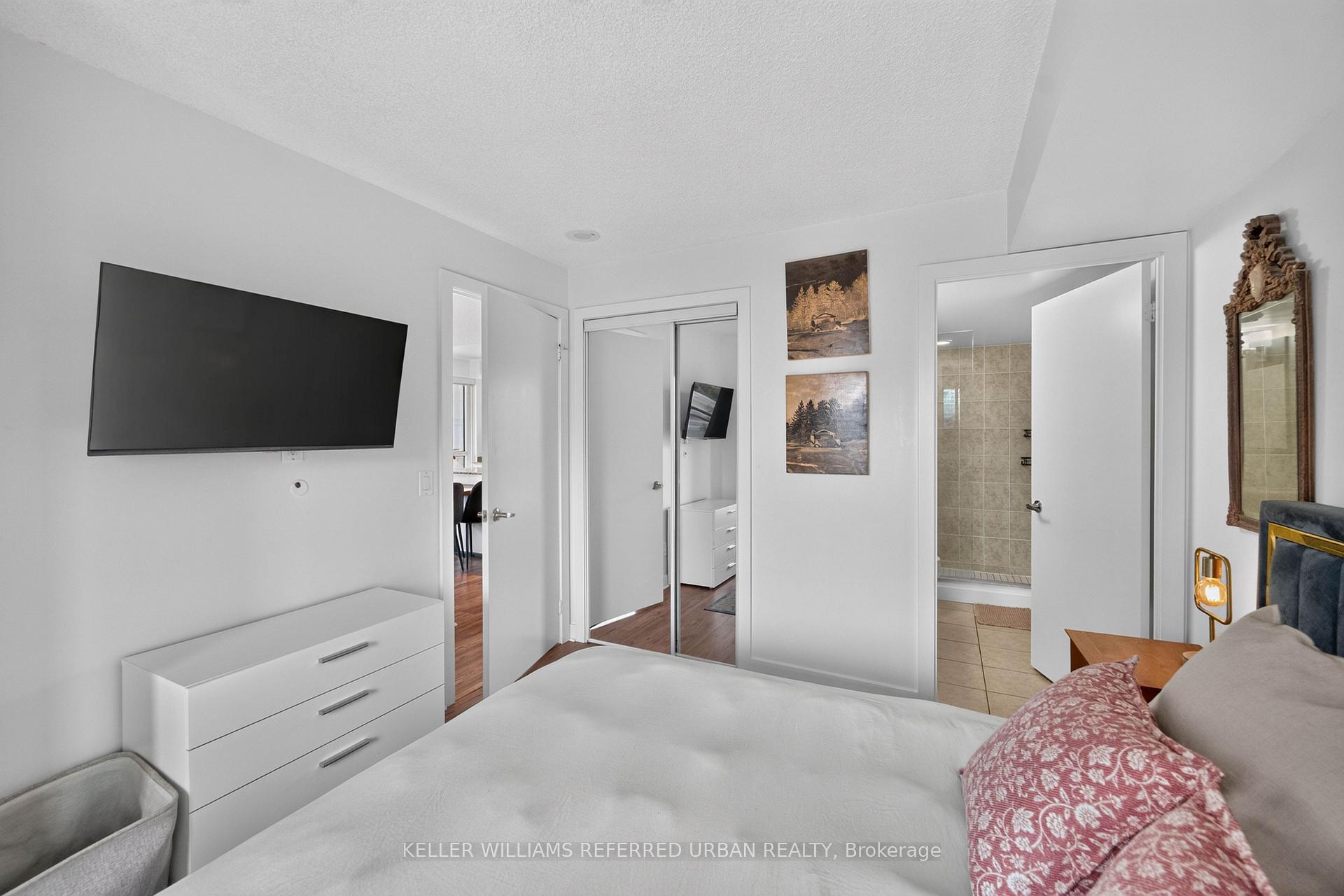 Photo 24 of Unit 304, 80 Western Battery Road, Toronto, Niagara — HOMEH