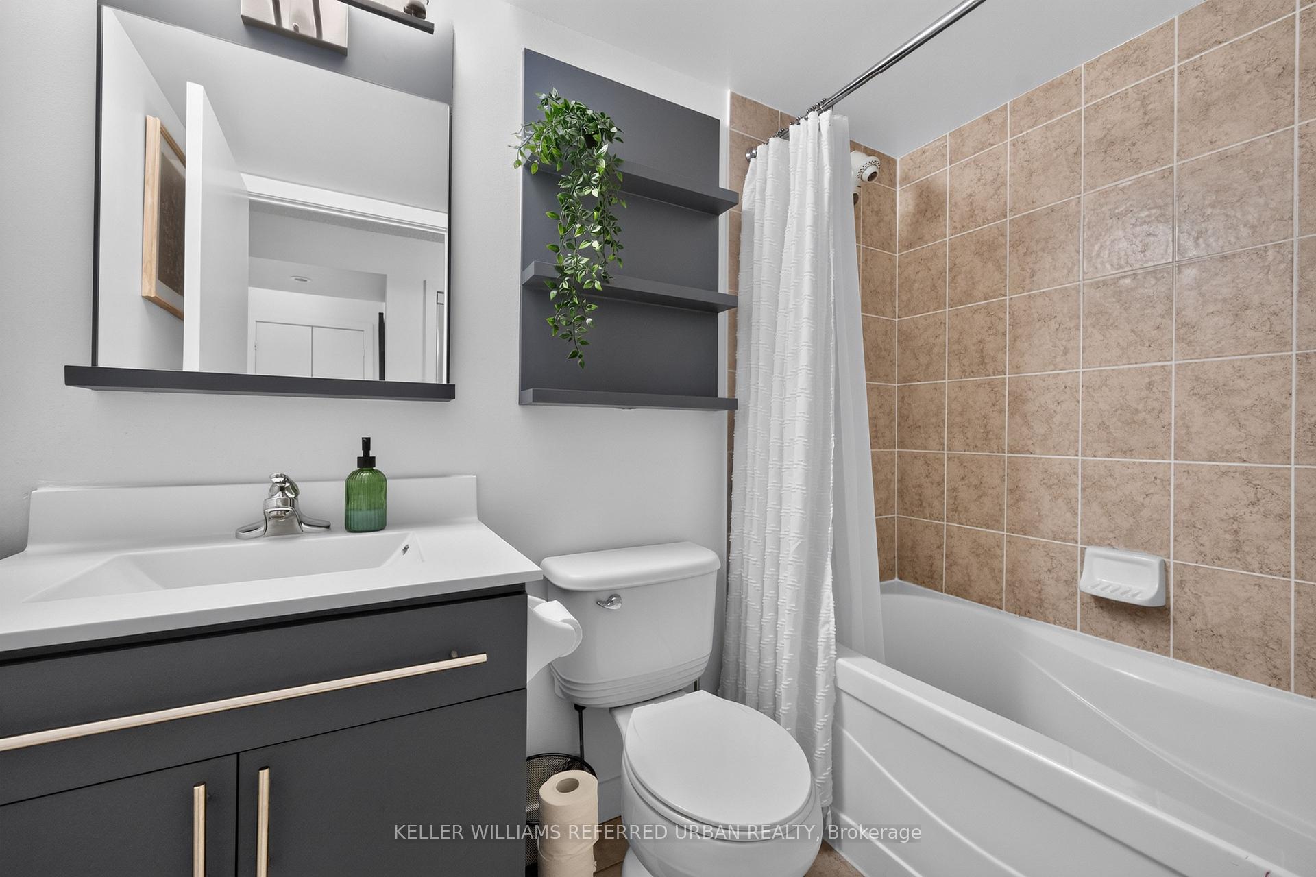 Photo 30 of Unit 304, 80 Western Battery Road, Toronto, Niagara — HOMEH