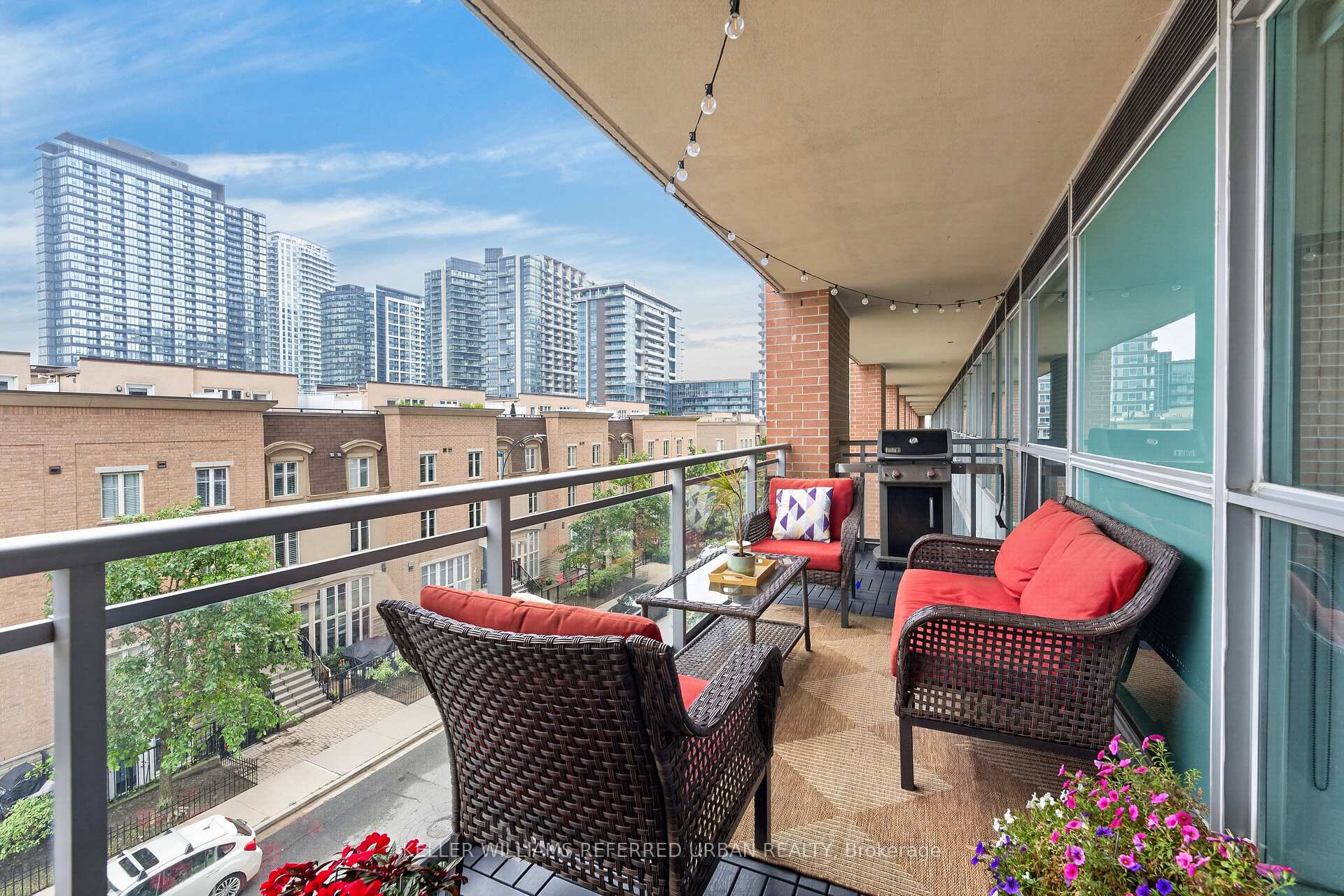 Photo 32 of Unit 304, 80 Western Battery Road, Toronto, Niagara — HOMEH