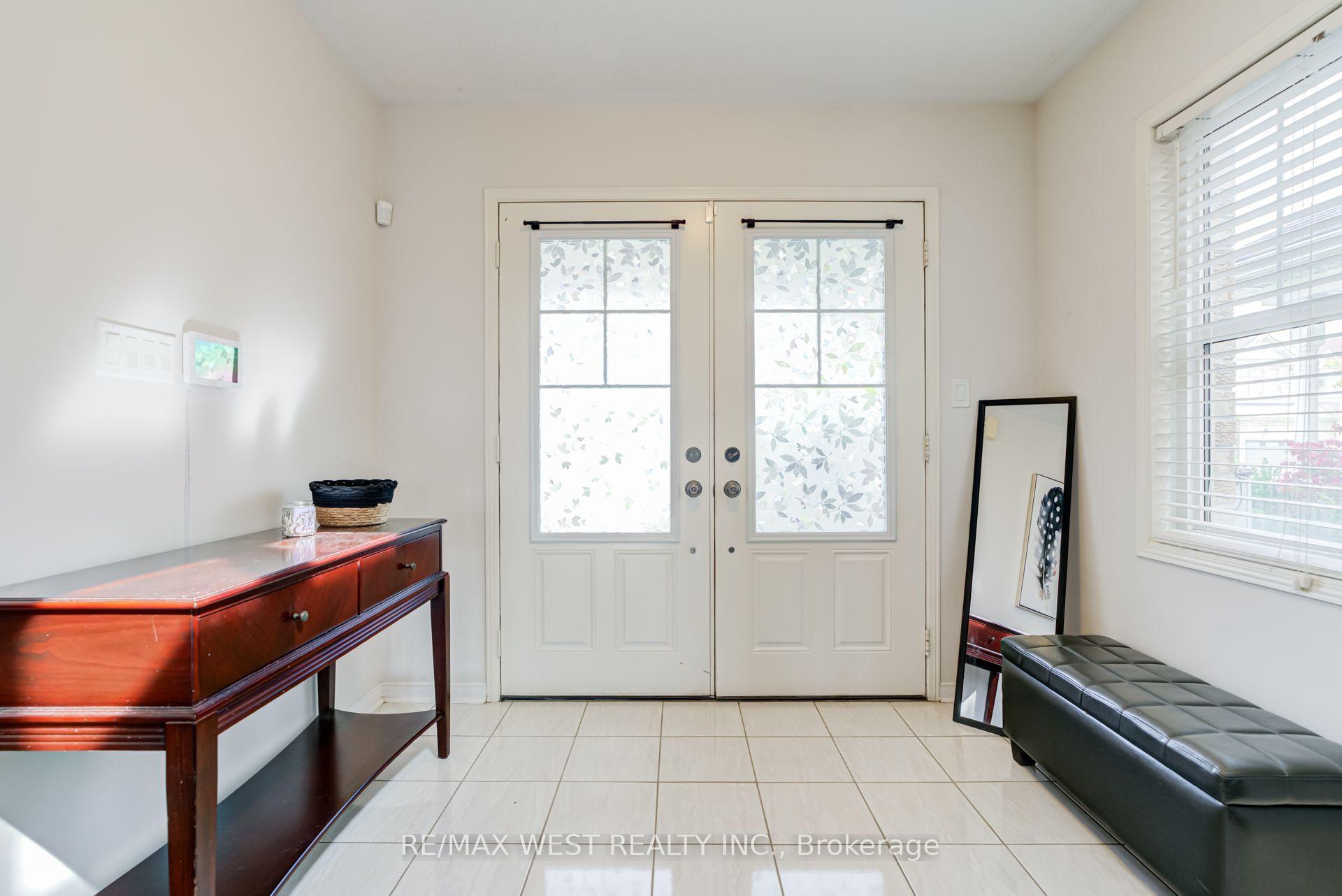 Photo 11 of 12 Hoard Avenue S, New Tecumseth, Rural New Tecumseth — HOMEH
