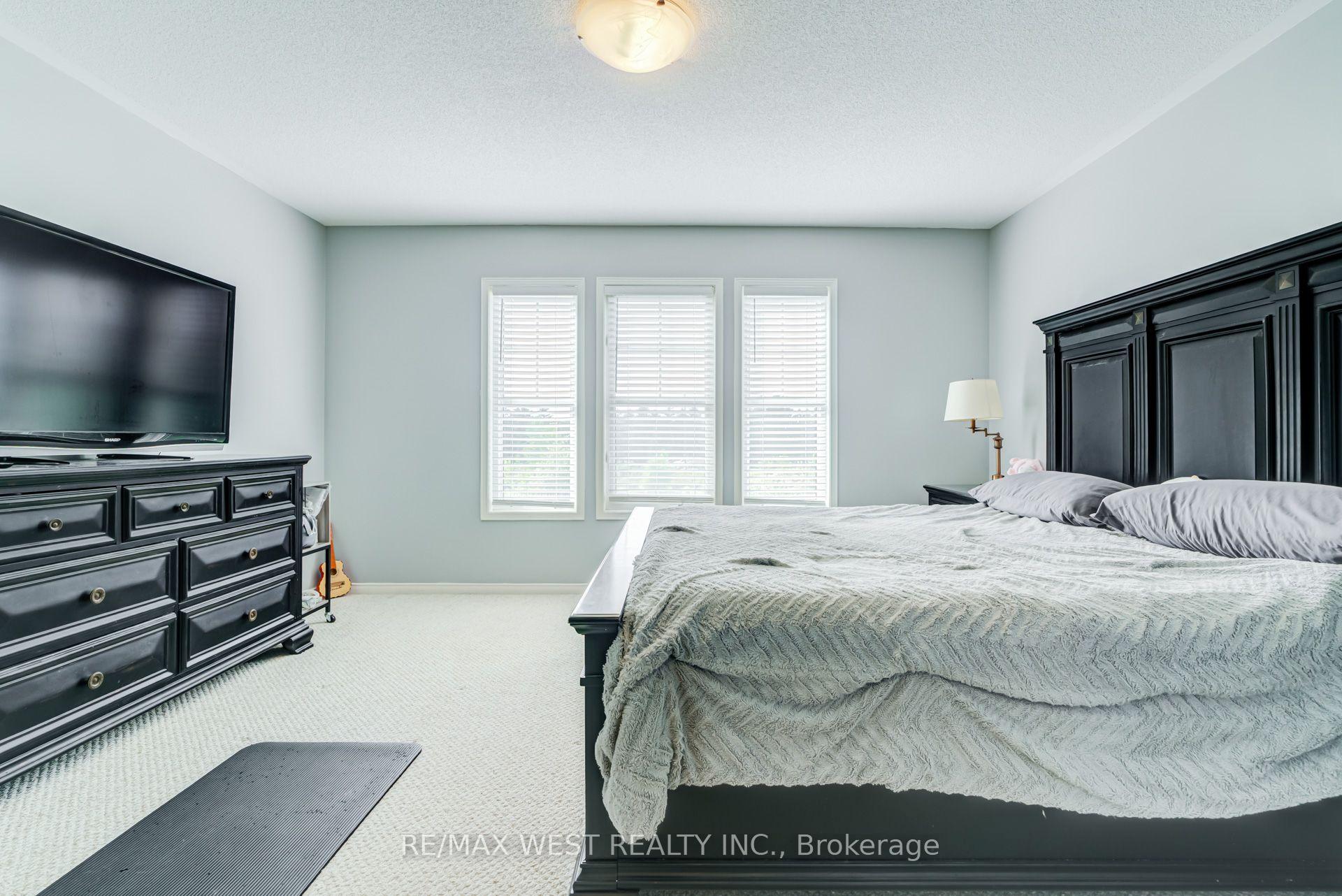 Photo 30 of 12 Hoard Avenue S, New Tecumseth, Rural New Tecumseth — HOMEH
