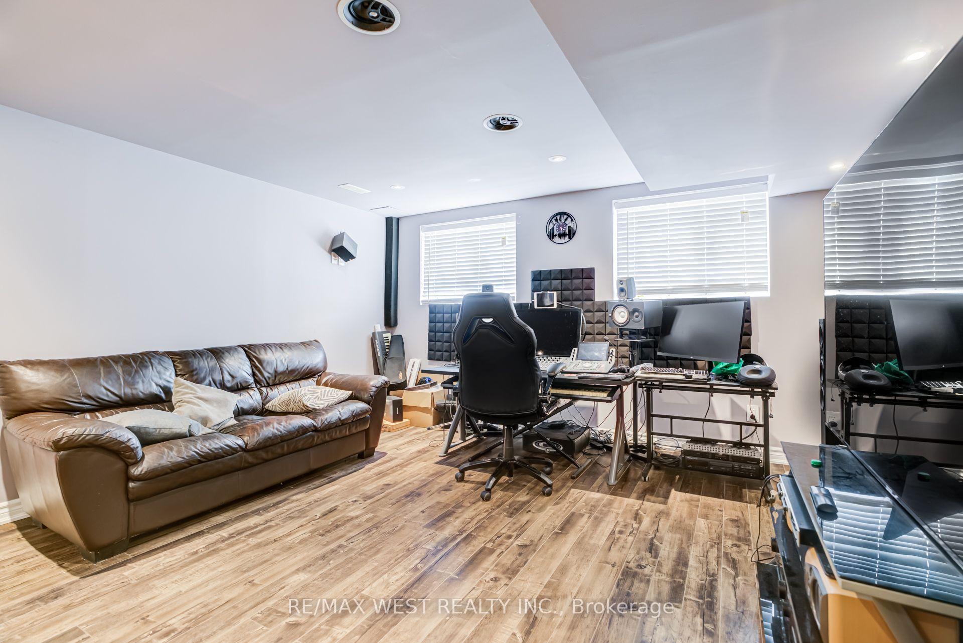 Photo 41 of 12 Hoard Avenue S, New Tecumseth, Rural New Tecumseth — HOMEH