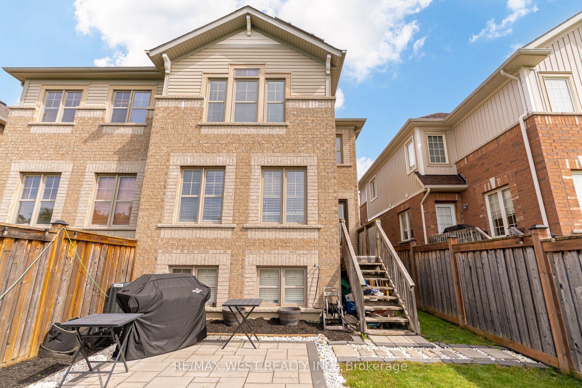 Photo 43 of 12 Hoard Avenue S, New Tecumseth, Rural New Tecumseth — HOMEH