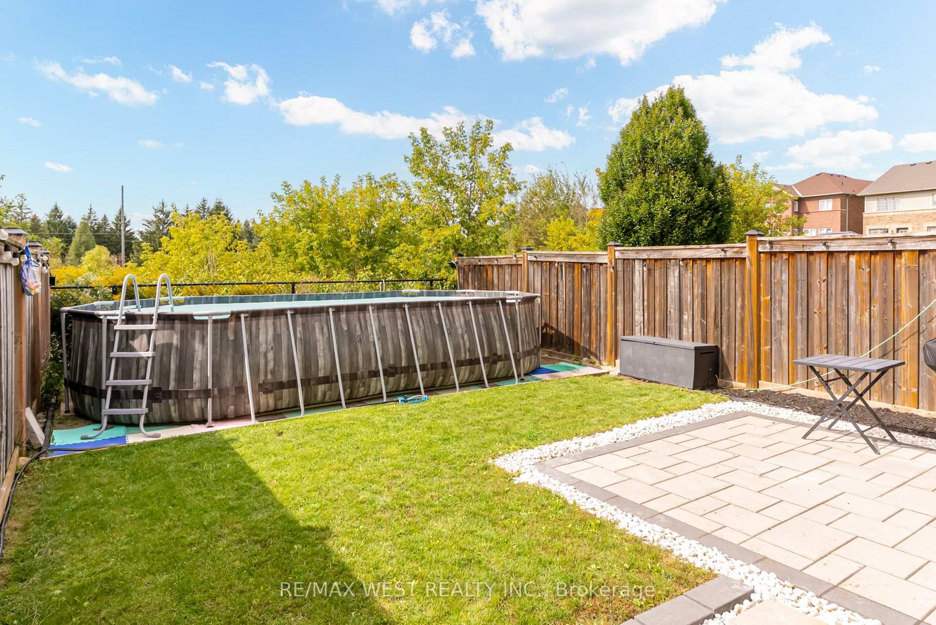 Photo 46 of 12 Hoard Avenue S, New Tecumseth, Rural New Tecumseth — HOMEH