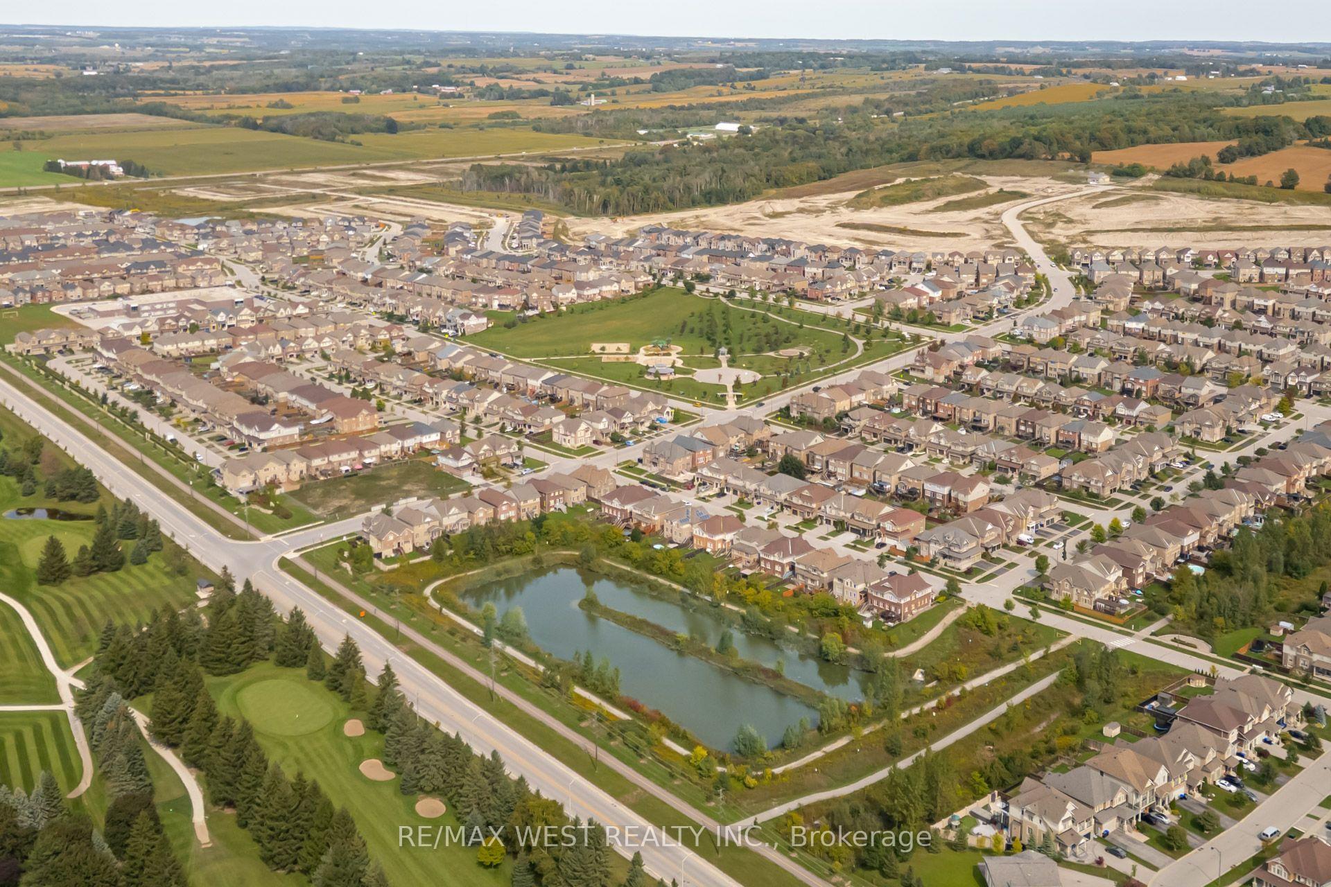 Photo 53 of 12 Hoard Avenue S, New Tecumseth, Rural New Tecumseth — HOMEH