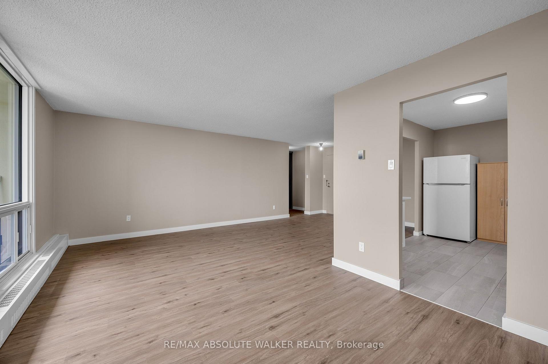 Photo 6 of Unit 1709, 665 Bathgate Drive, Ottawa, Carson Meadows — HOMEH