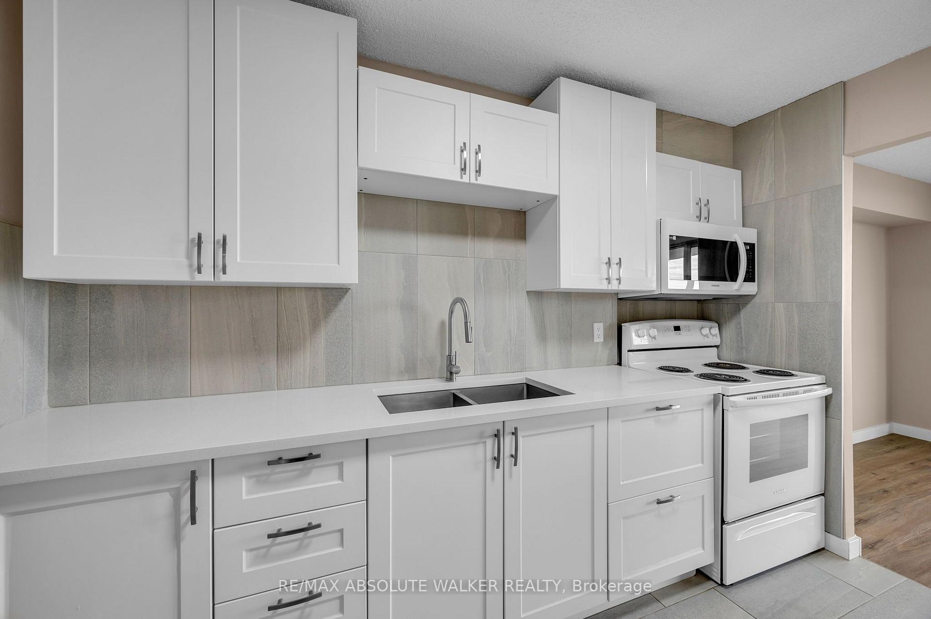 Photo 7 of Unit 1709, 665 Bathgate Drive, Ottawa, Carson Meadows — HOMEH