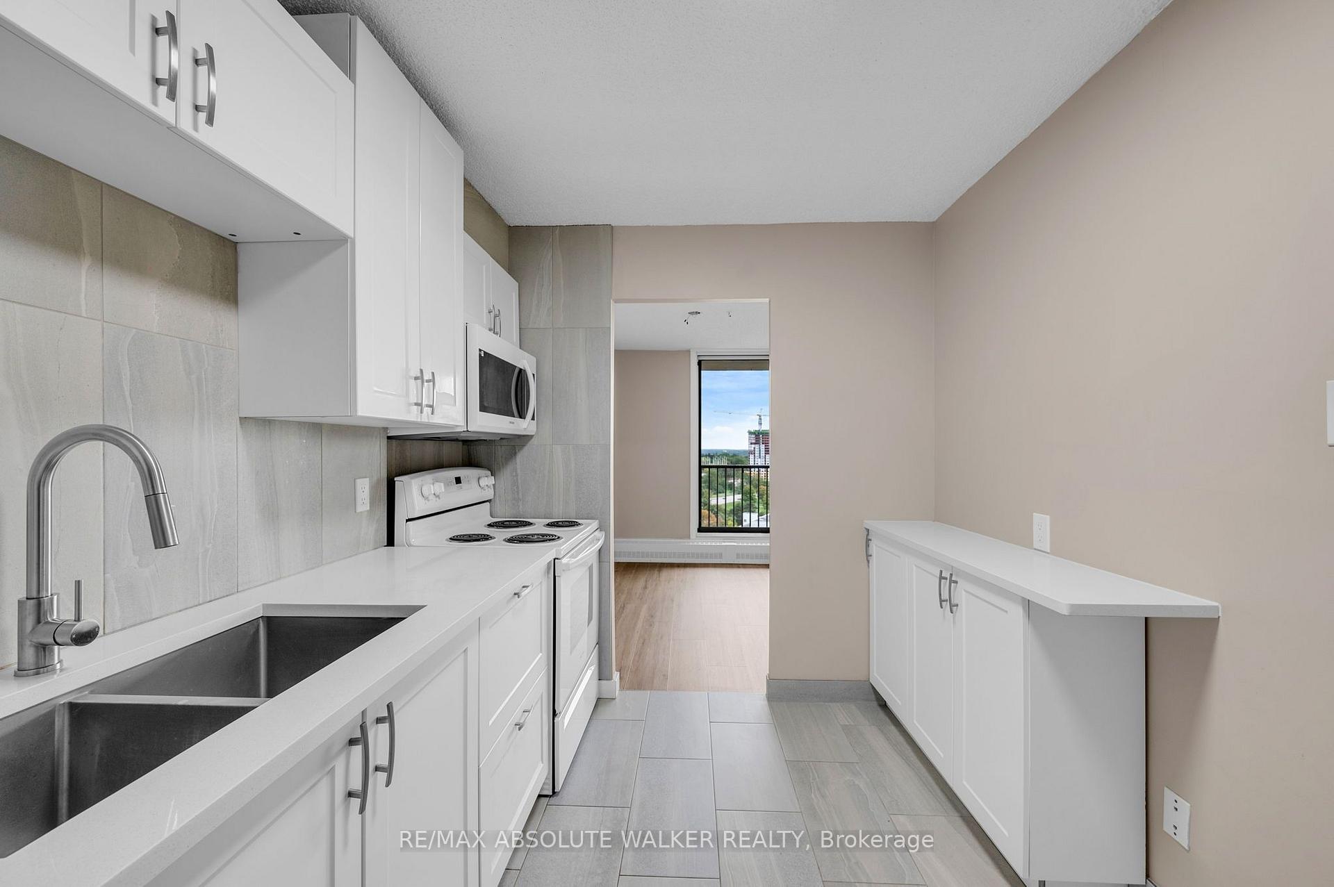 Photo 11 of Unit 1709, 665 Bathgate Drive, Ottawa, Carson Meadows — HOMEH