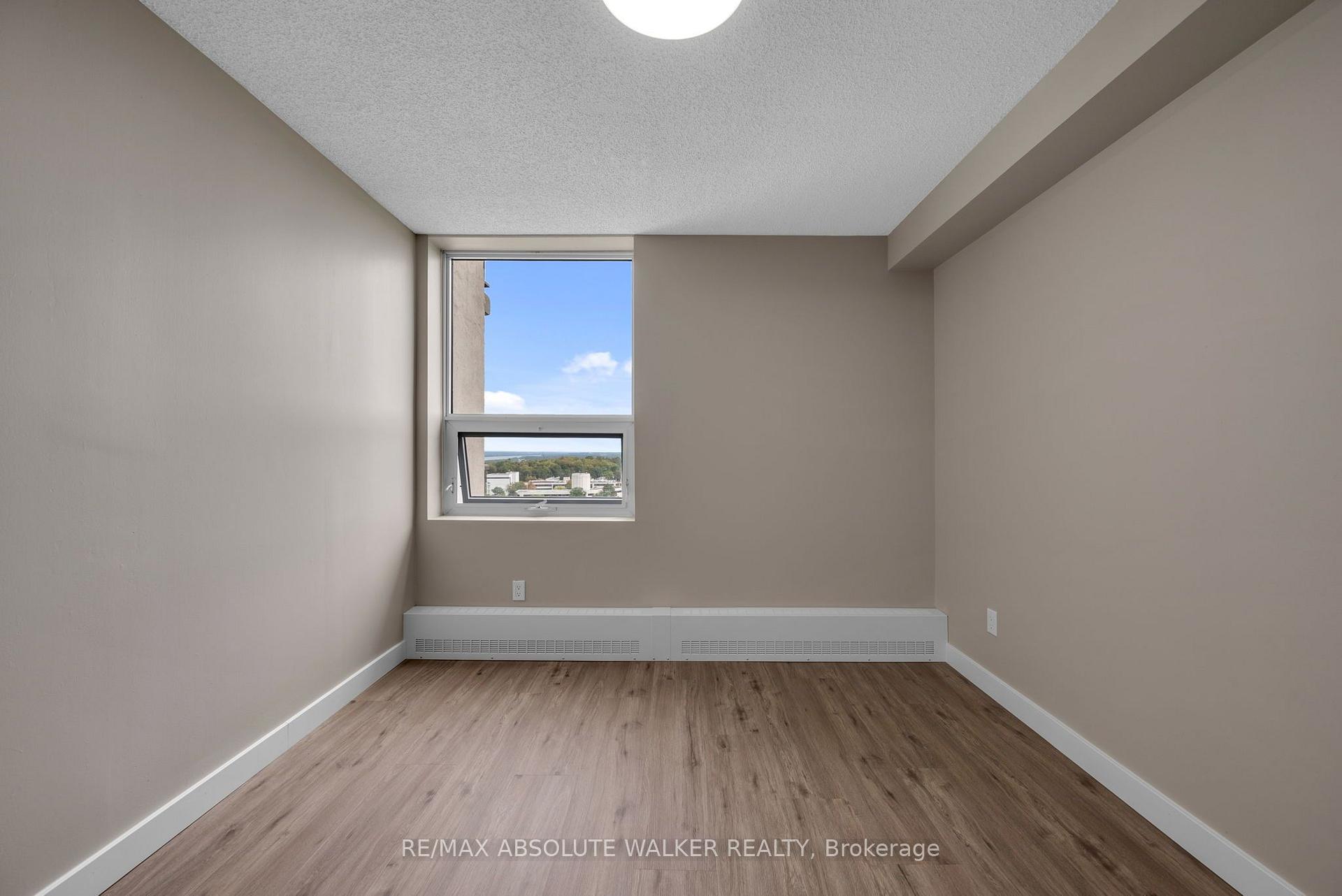 Photo 13 of Unit 1709, 665 Bathgate Drive, Ottawa, Carson Meadows — HOMEH