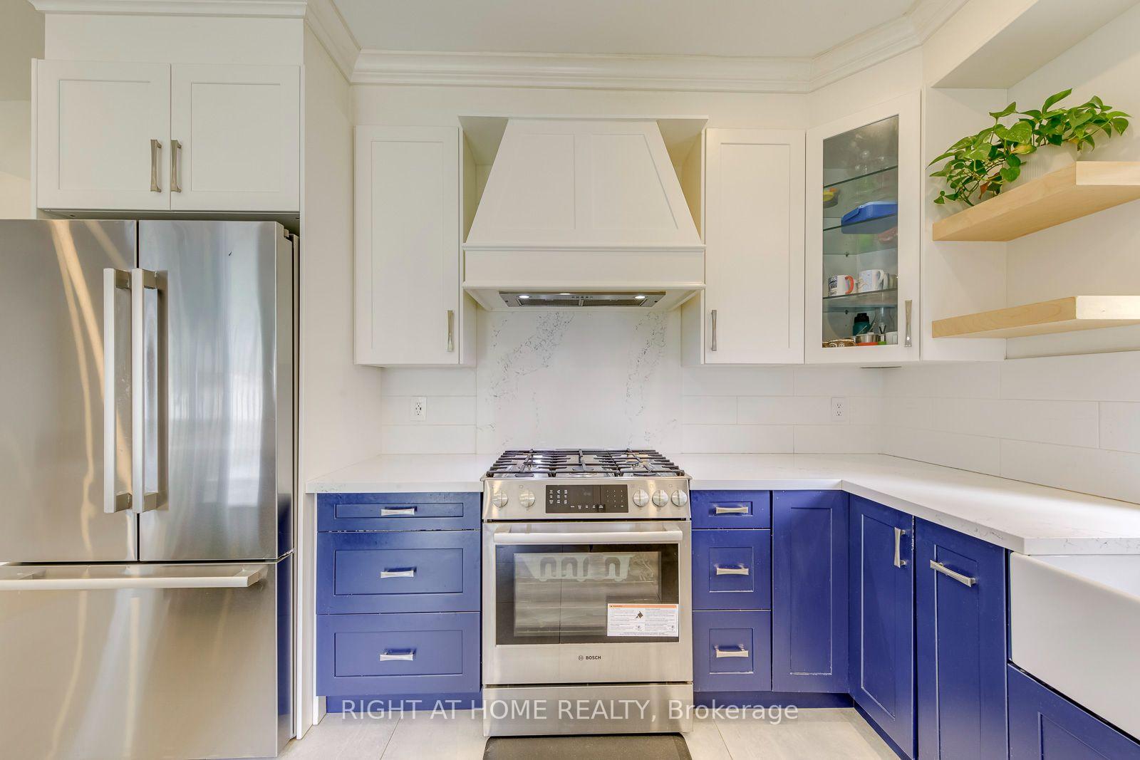 Photo 14 of 2244 Overfield Road, Oakville, West Oak Trails — HOMEH