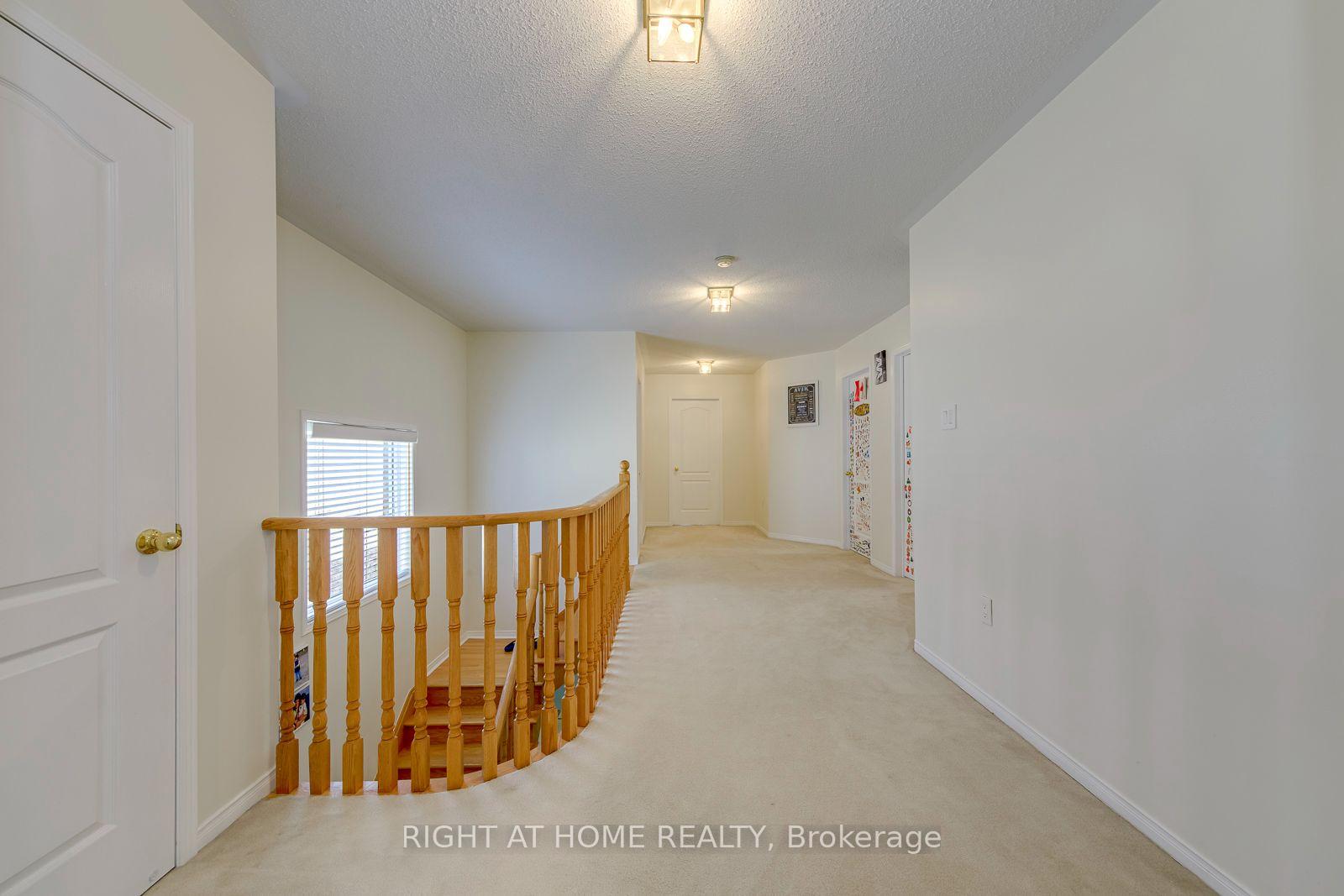 Photo 18 of 2244 Overfield Road, Oakville, West Oak Trails — HOMEH
