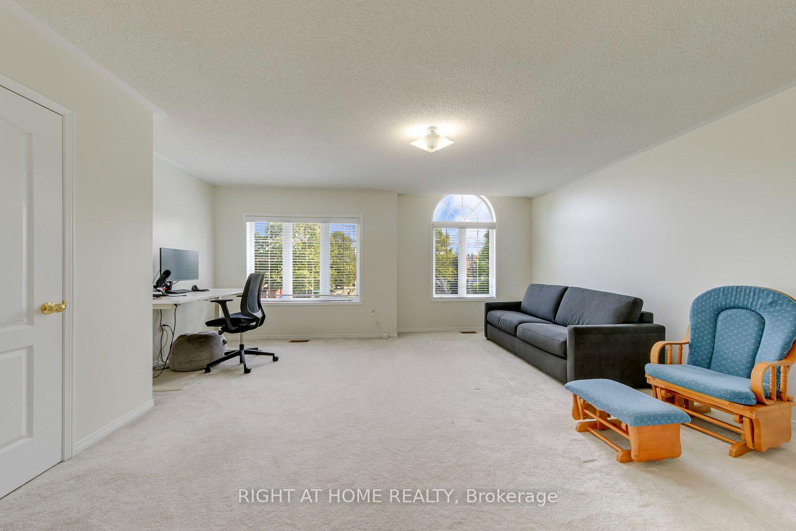 Photo 26 of 2244 Overfield Road, Oakville, West Oak Trails — HOMEH