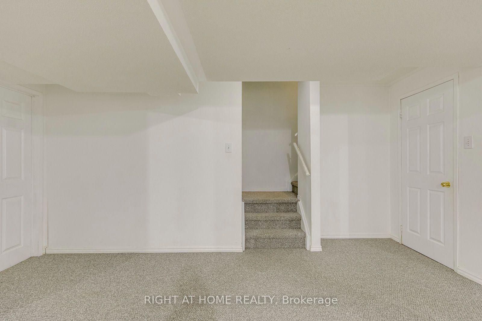 Photo 32 of 2244 Overfield Road, Oakville, West Oak Trails — HOMEH