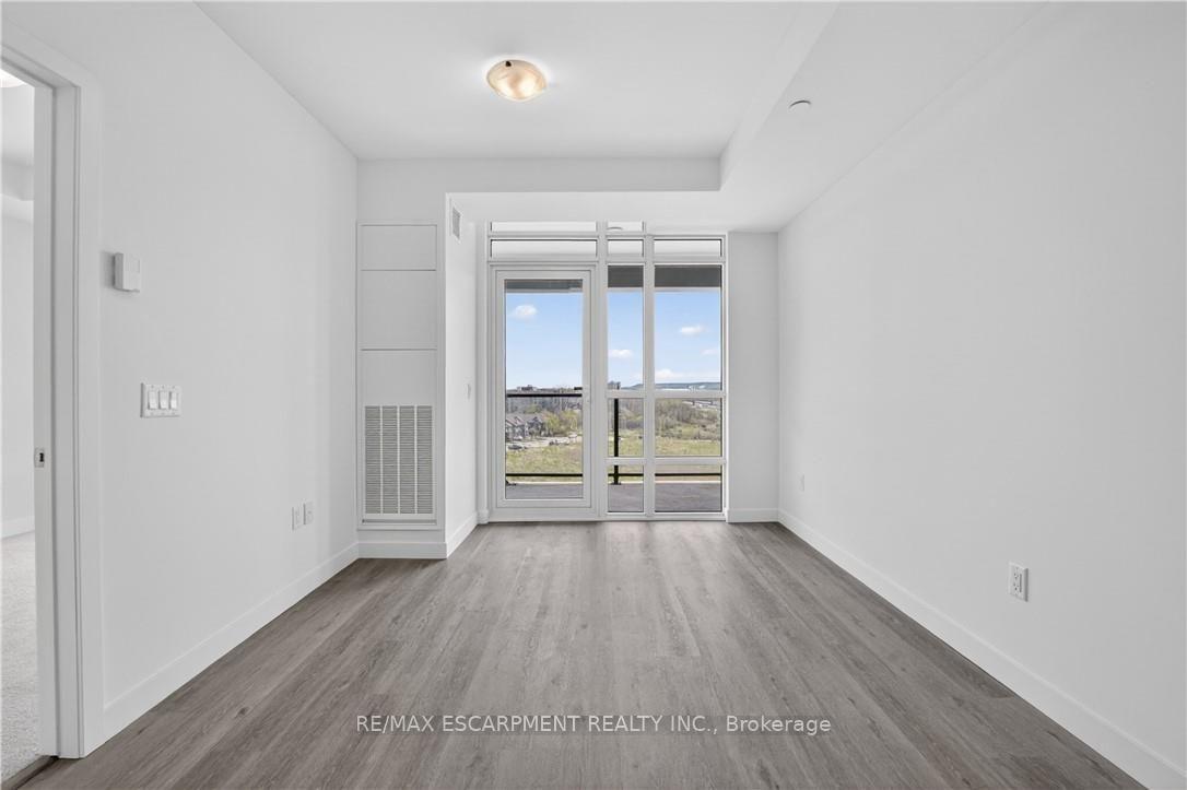 Photo 13 of Unit 809, 461 Green Road, Hamilton, Lakeshore — HOMEH