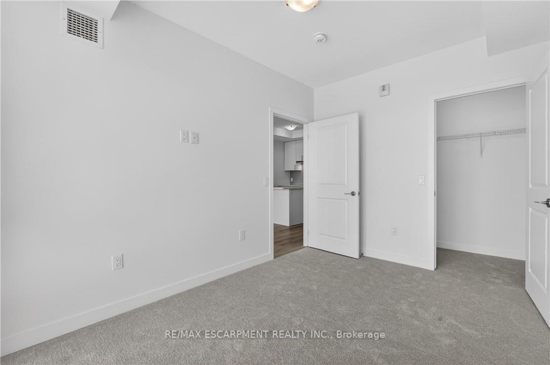 Photo 22 of Unit 809, 461 Green Road, Hamilton, Lakeshore — HOMEH