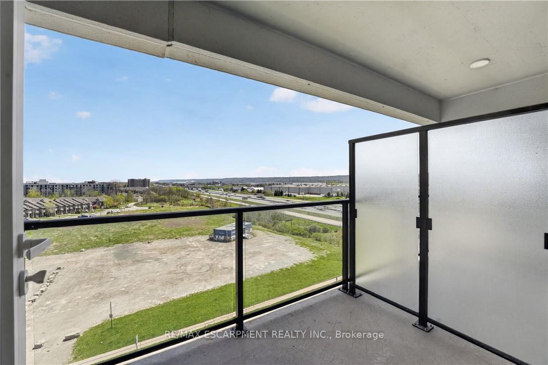 Photo 23 of Unit 809, 461 Green Road, Hamilton, Lakeshore — HOMEH
