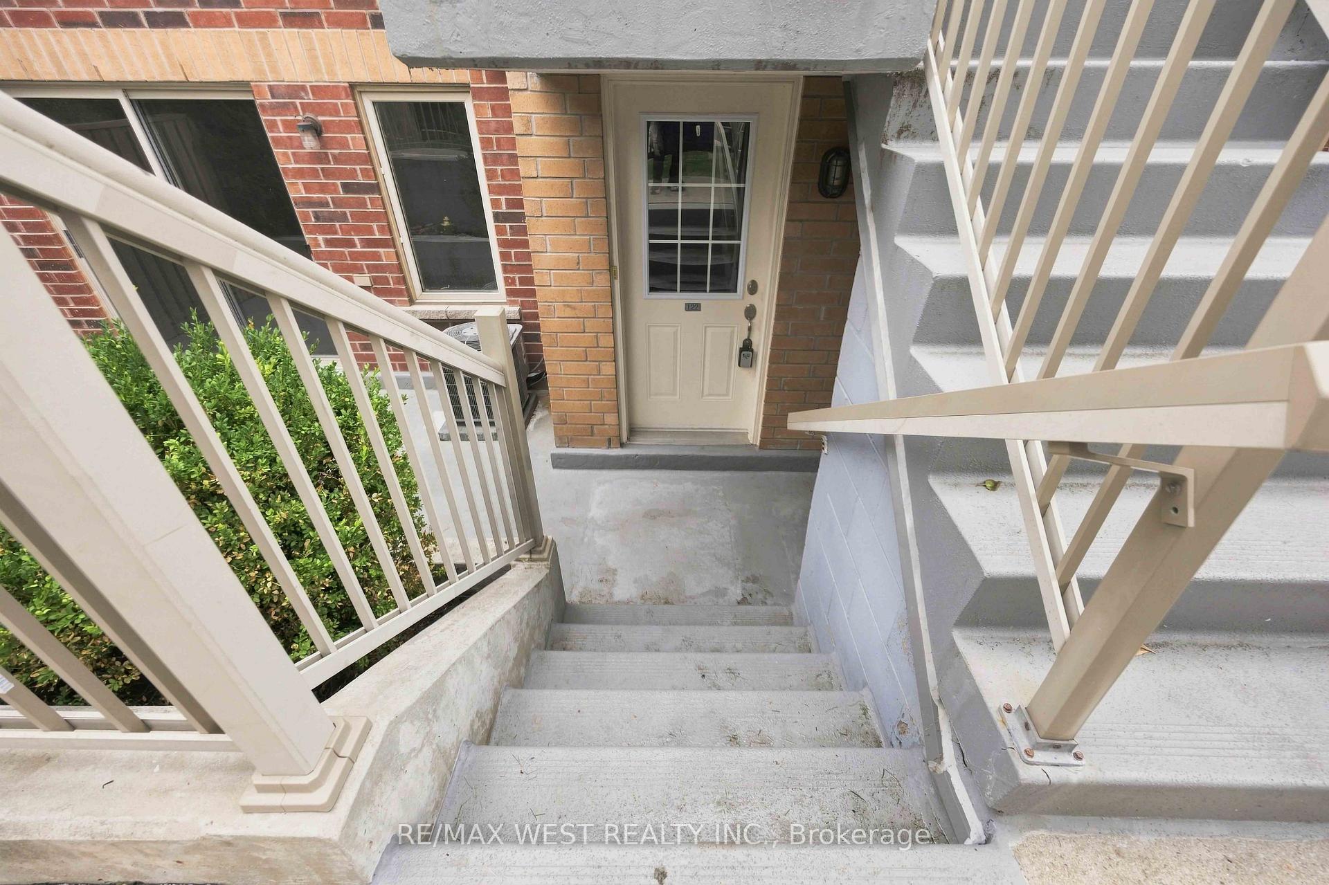 Photo 2 of Unit 122, 20 Elsie Lane, Toronto, Dovercourt-Wallace Emerson-Junction — HOMEH