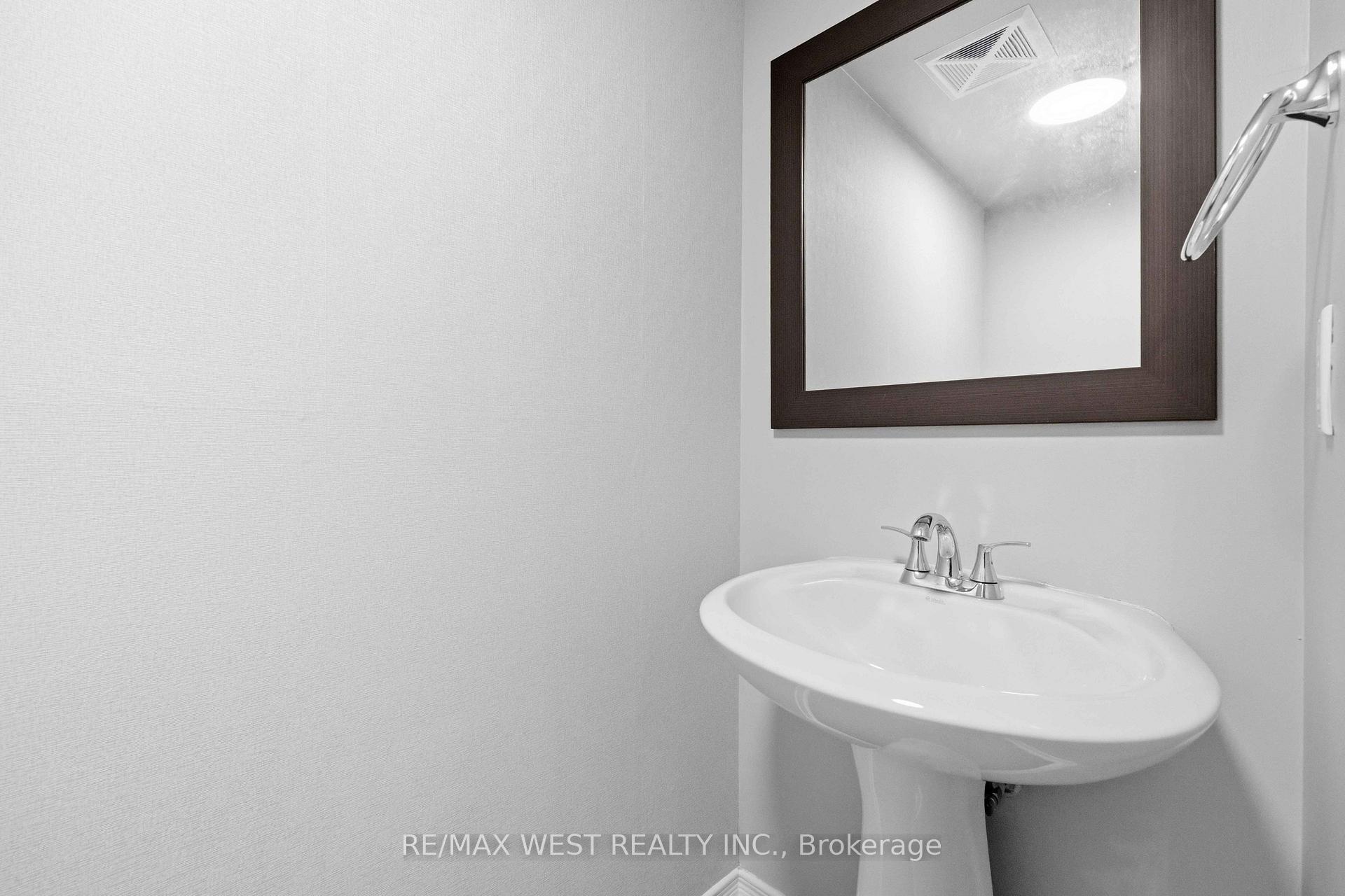 Photo 22 of Unit 122, 20 Elsie Lane, Toronto, Dovercourt-Wallace Emerson-Junction — HOMEH