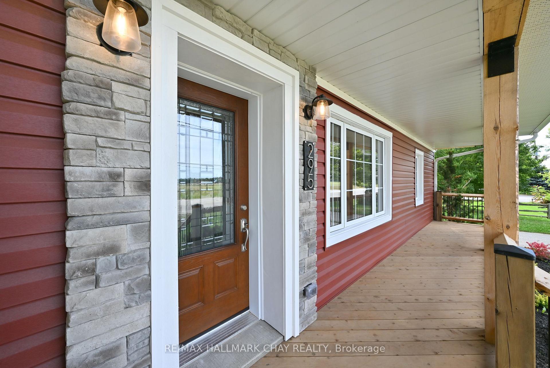 Photo 3 of 295 King Street N, New Tecumseth, Alliston — HOMEH