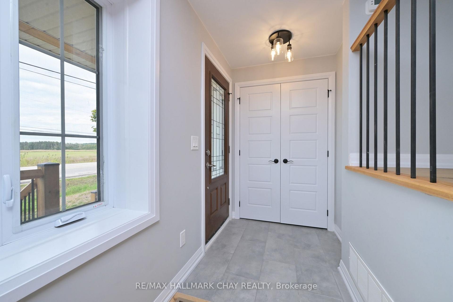 Photo 4 of 295 King Street N, New Tecumseth, Alliston — HOMEH