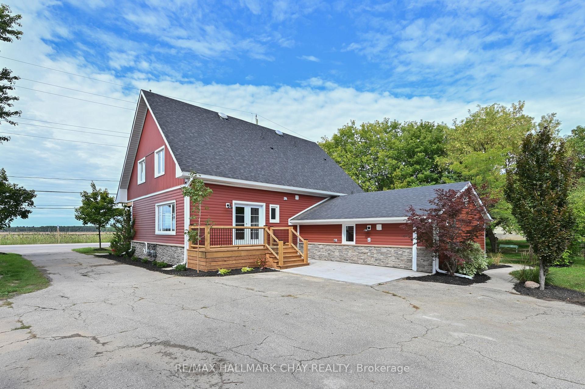 Photo 37 of 295 King Street N, New Tecumseth, Alliston — HOMEH