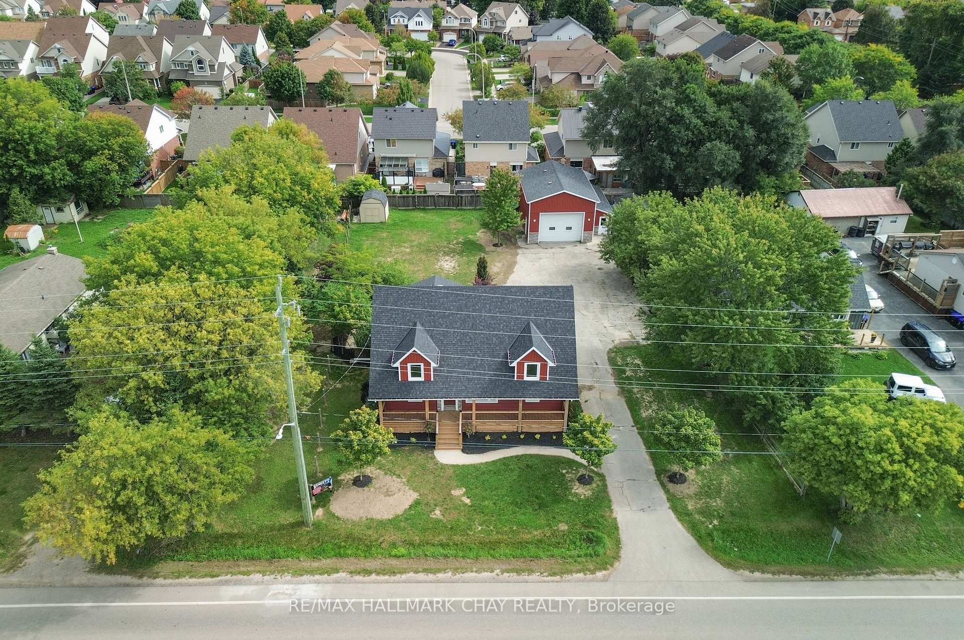Photo 41 of 295 King Street N, New Tecumseth, Alliston — HOMEH