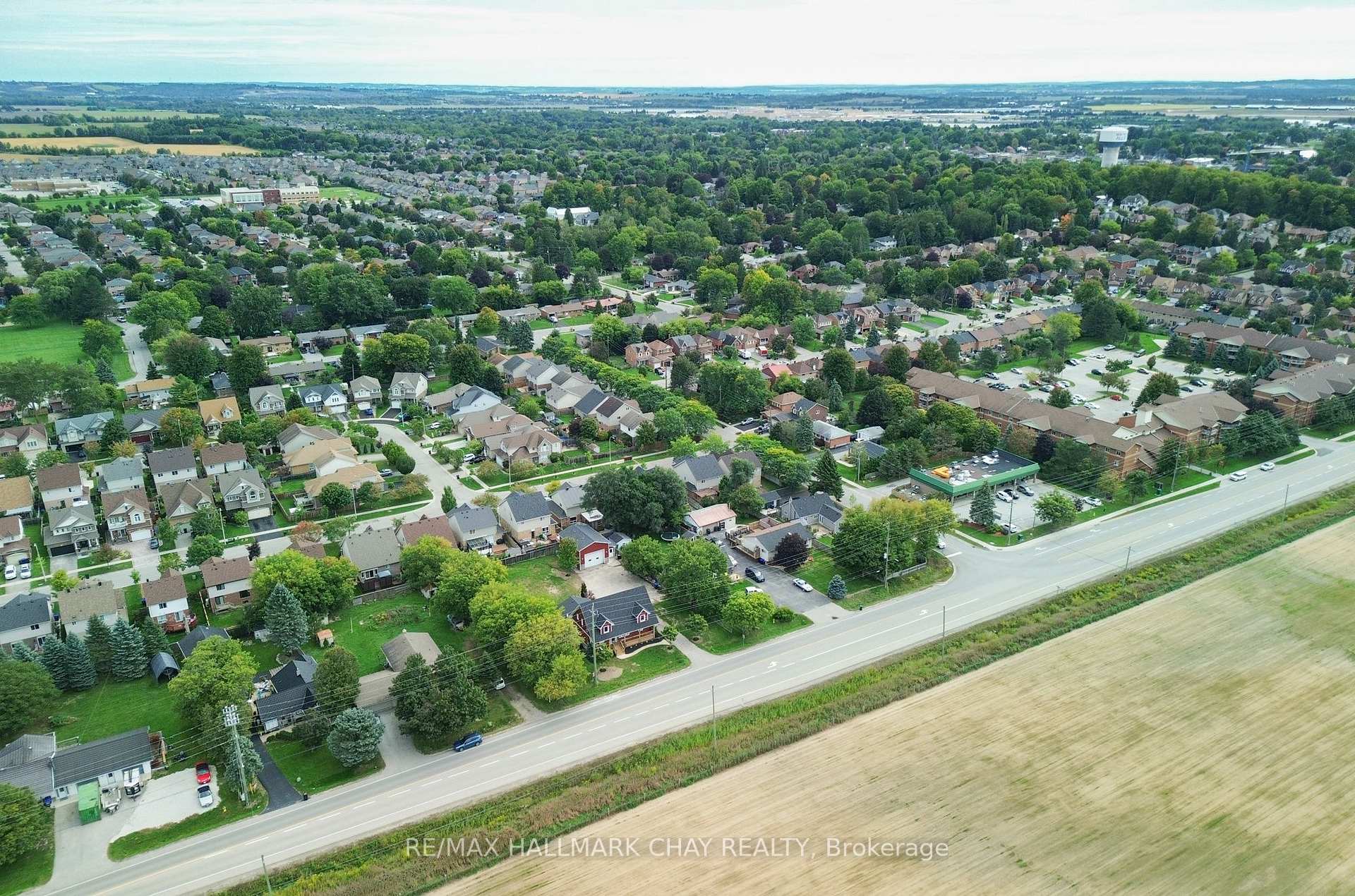 Photo 46 of 295 King Street N, New Tecumseth, Alliston — HOMEH