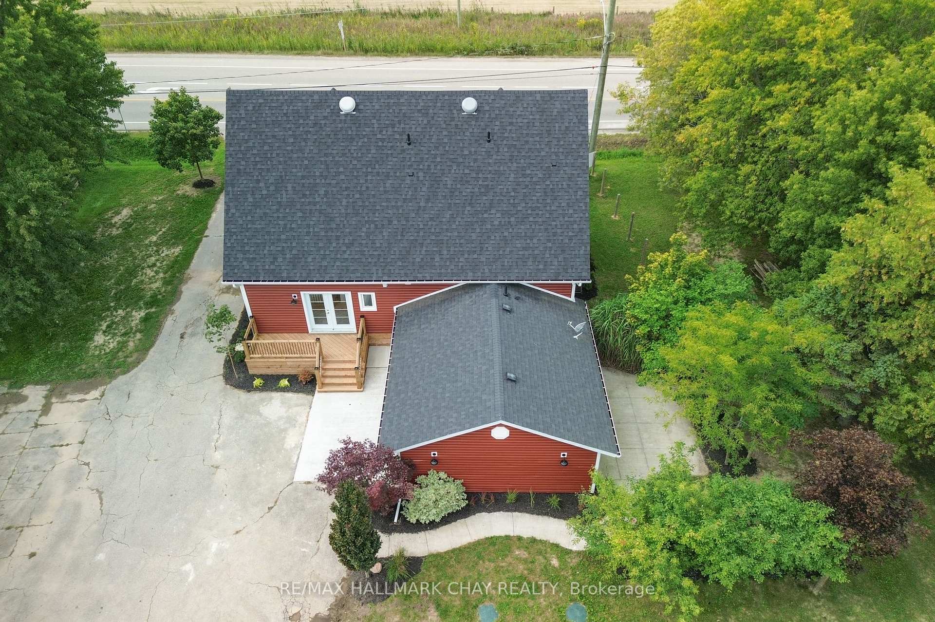 Photo 50 of 295 King Street N, New Tecumseth, Alliston — HOMEH