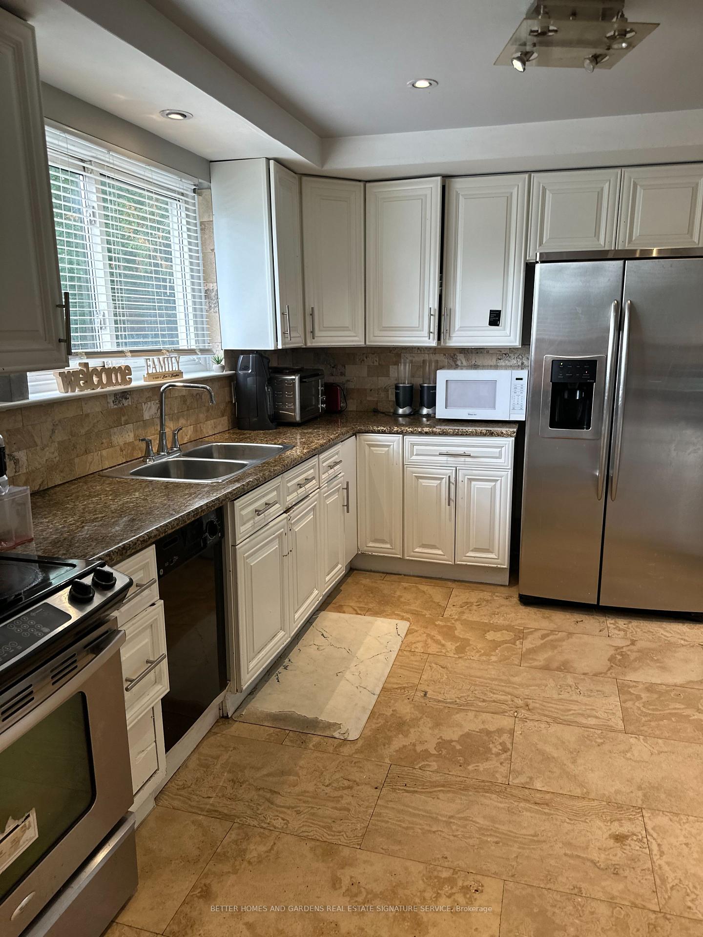 Photo 15 of 7076 Harwick Drive, Mississauga, Malton — HOMEH