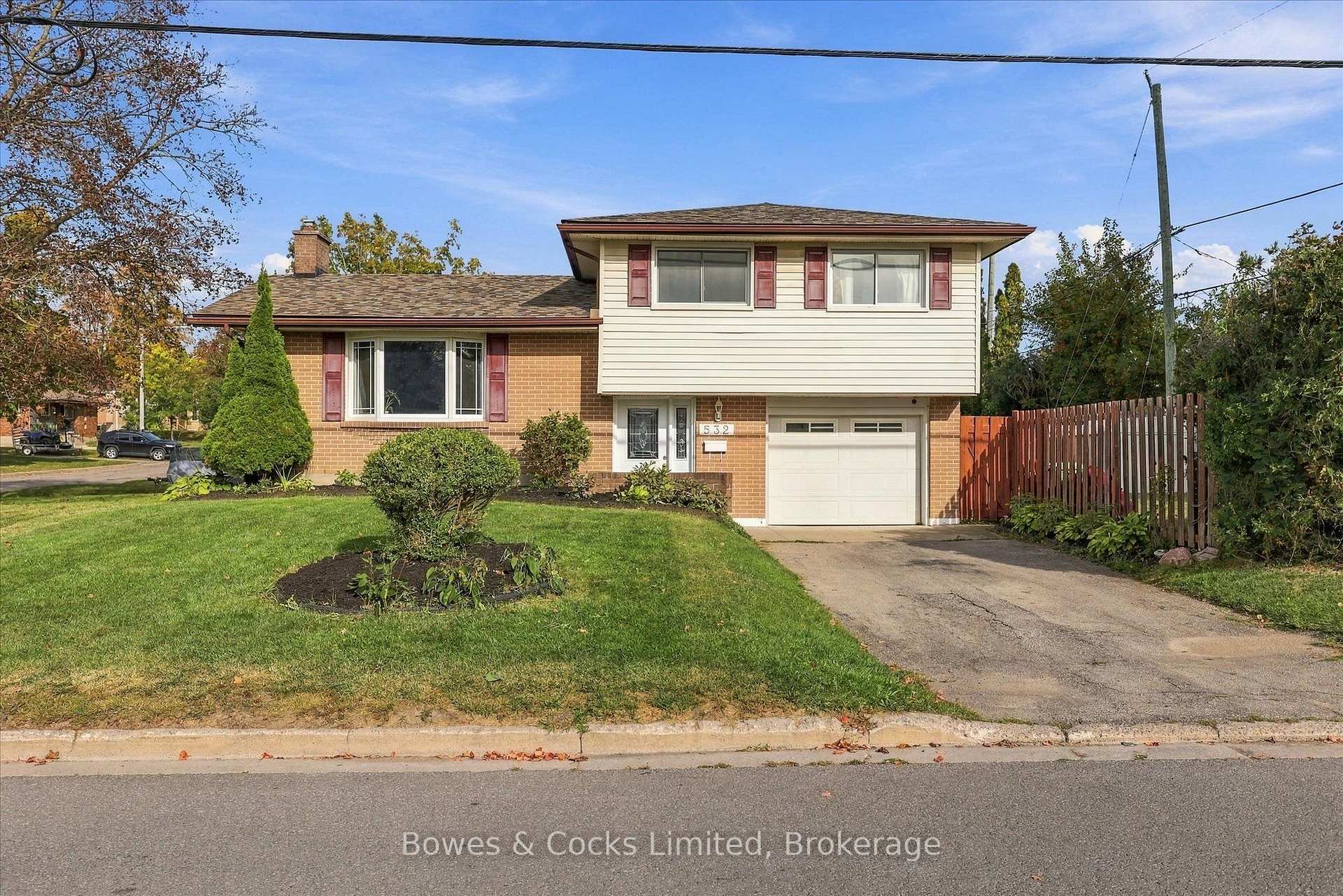 Photo 1 of 532 Raymond Street, Peterborough, Northcrest Ward 5 — HOMEH