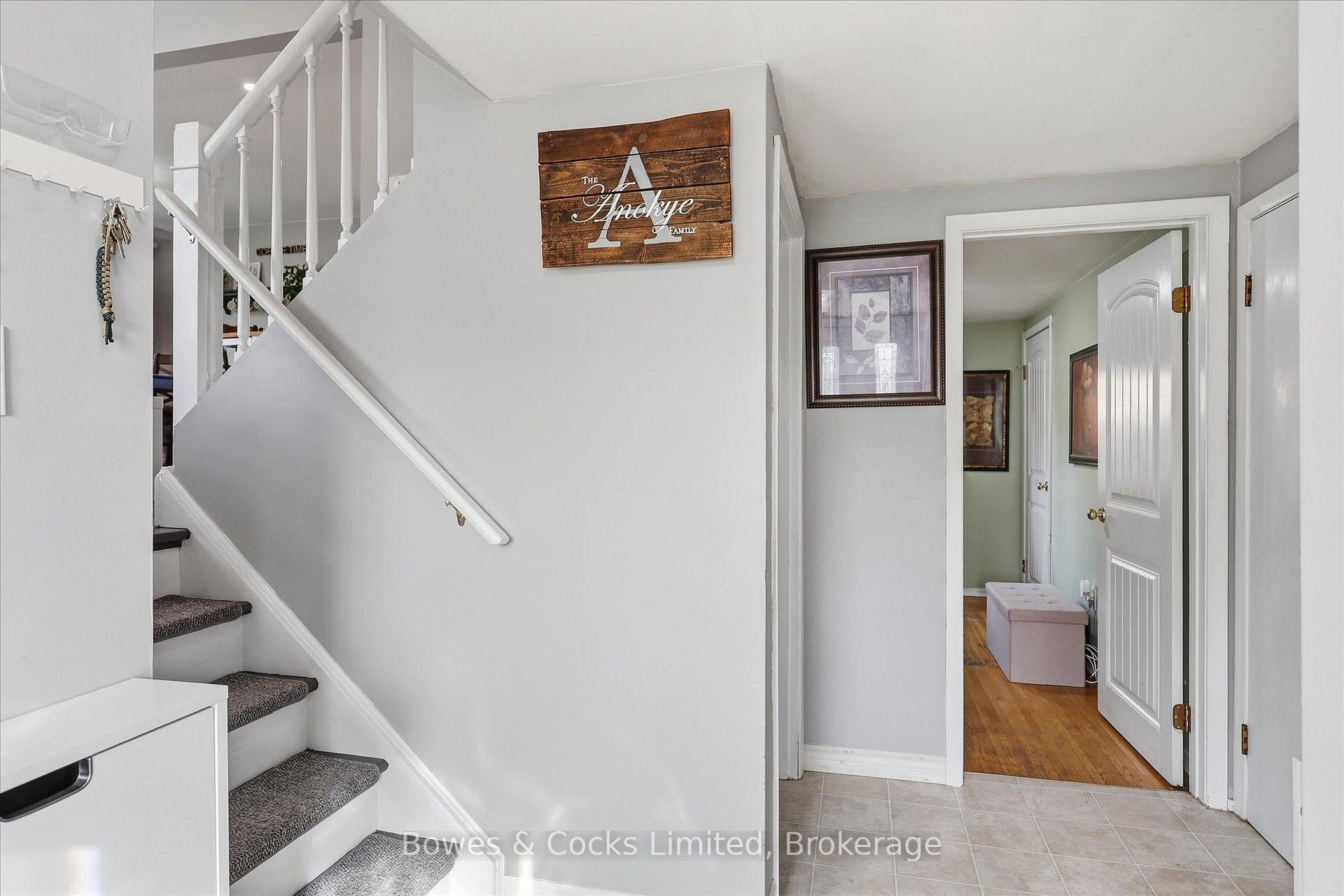 Photo 7 of 532 Raymond Street, Peterborough, Northcrest Ward 5 — HOMEH