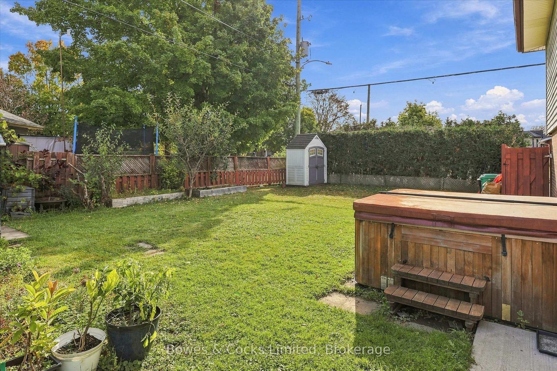 Photo 40 of 532 Raymond Street, Peterborough, Northcrest Ward 5 — HOMEH