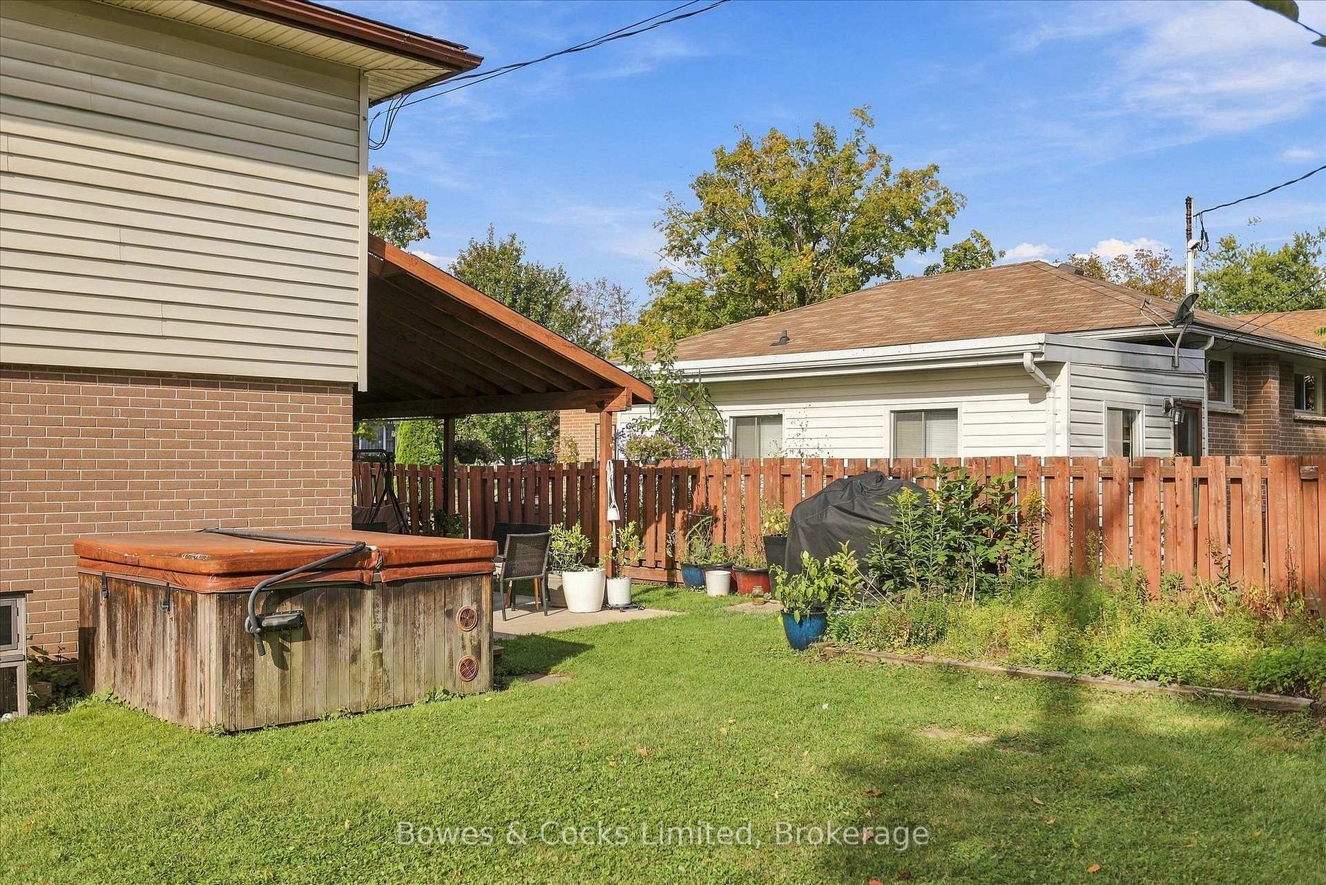Photo 42 of 532 Raymond Street, Peterborough, Northcrest Ward 5 — HOMEH
