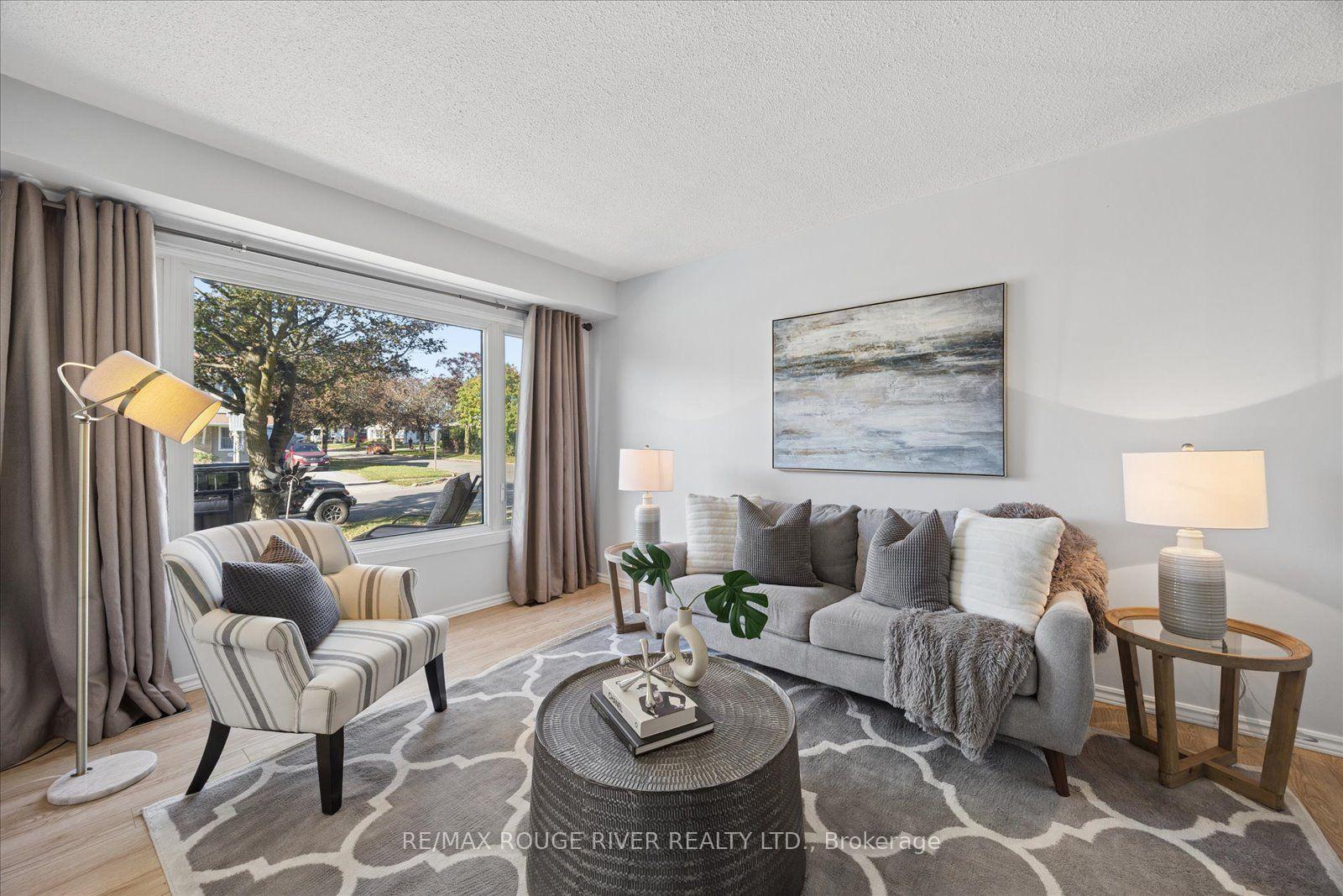 Photo 5 of 371 Ormond Drive, Oshawa, Samac — HOMEH