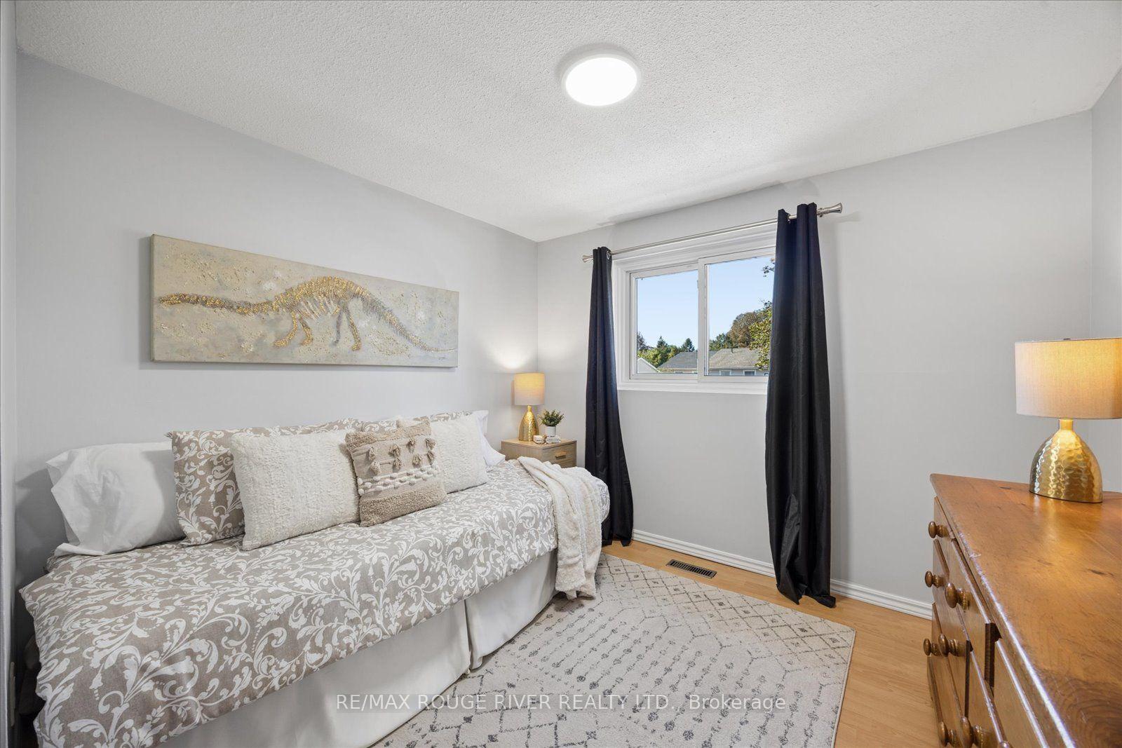 Photo 20 of 371 Ormond Drive, Oshawa, Samac — HOMEH