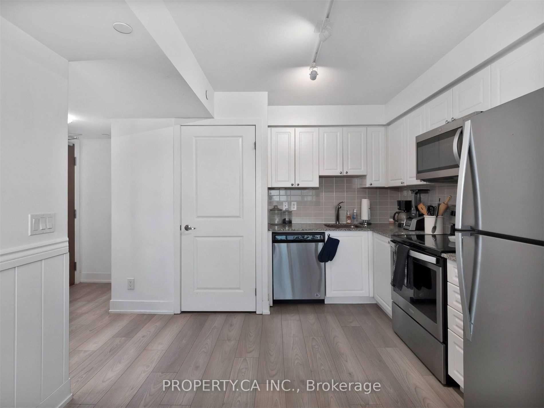 Photo 2 of Unit 501, 1255 Bayly Street, Pickering, Bay Ridges — HOMEH