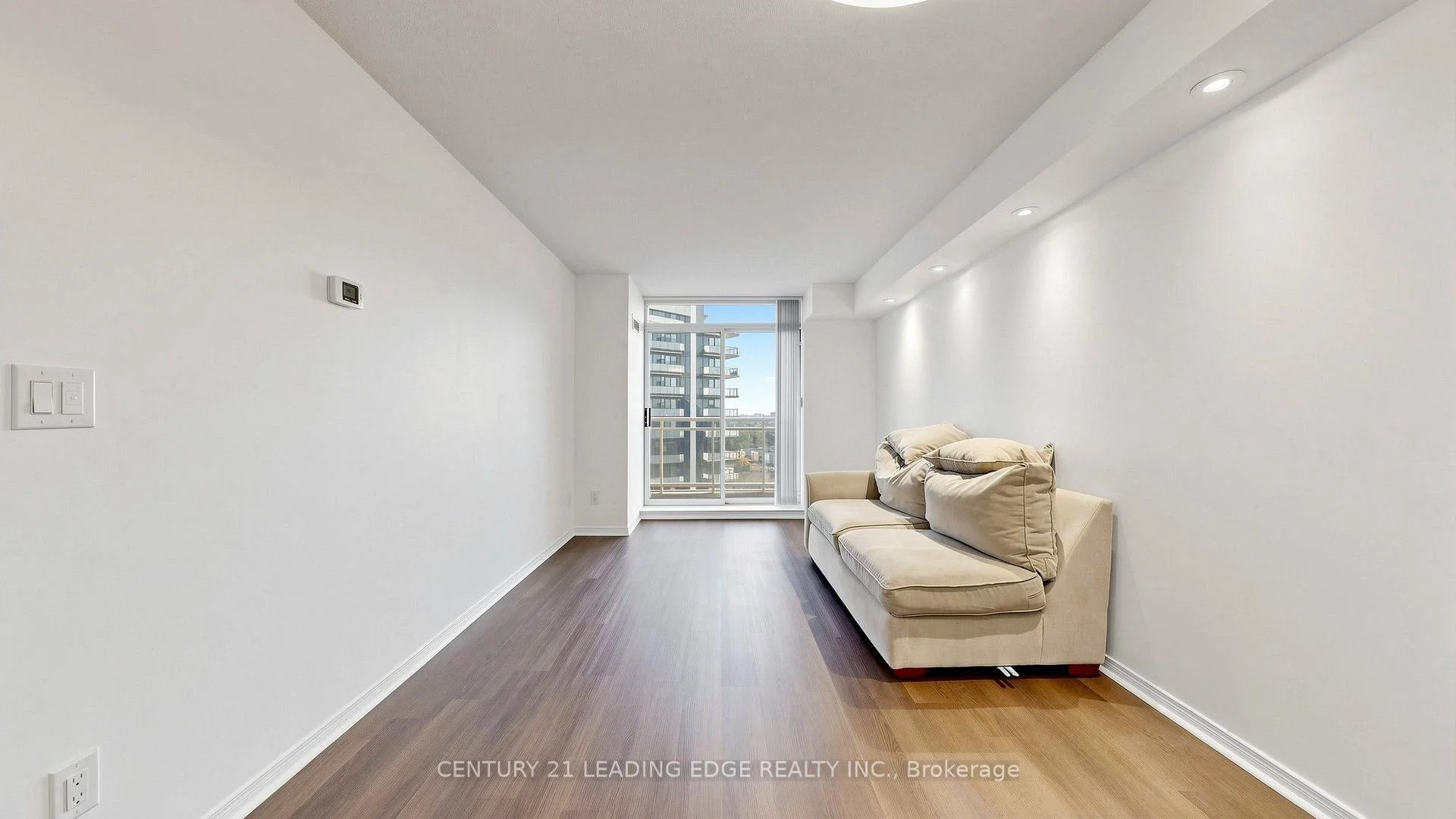 Photo 27 of Unit LPH5, 75 King William Crescent, Richmond Hill, Langstaff — HOMEH