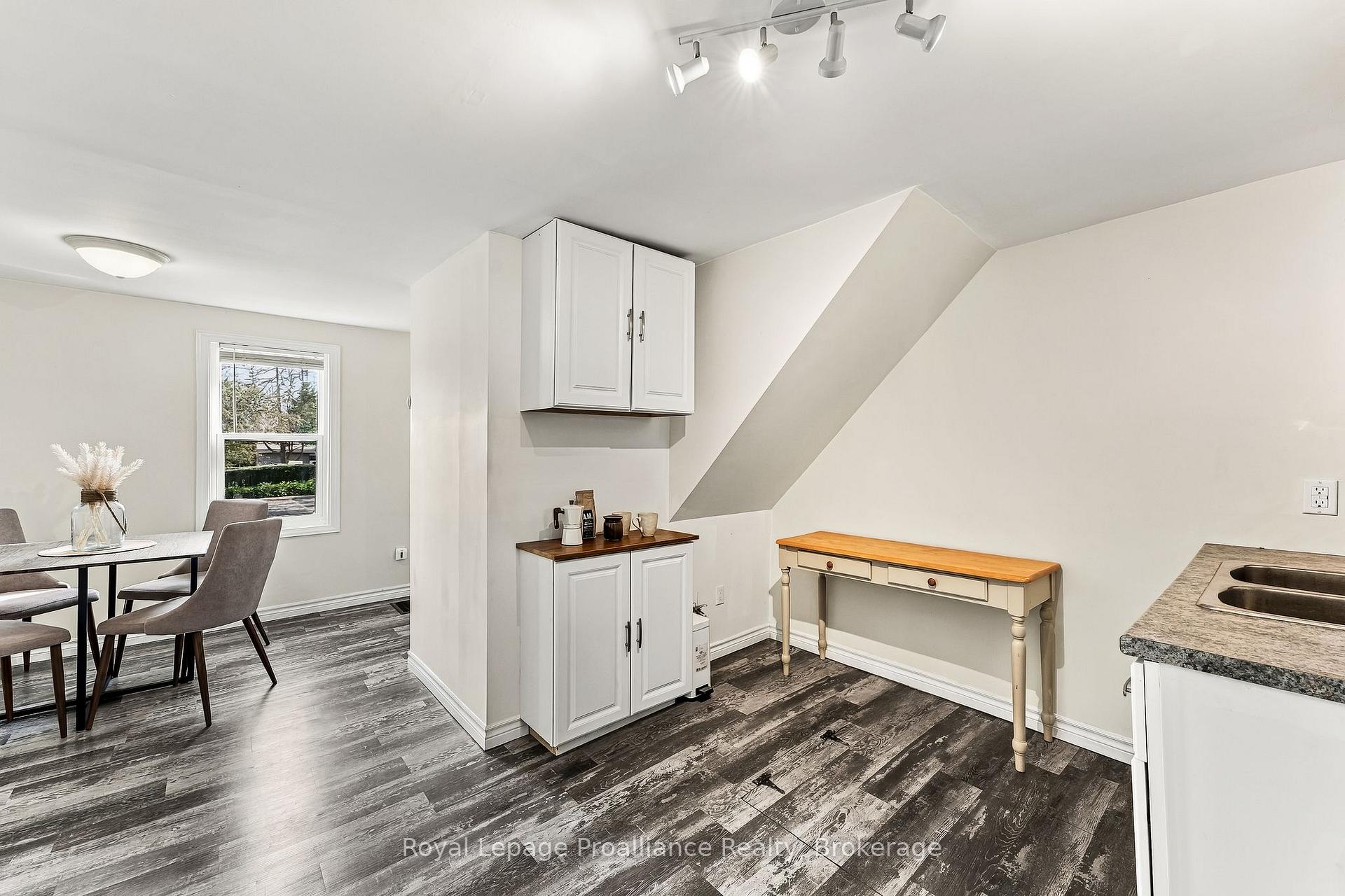 Photo 17 of 12 Singleton Street, Brighton — HOMEH